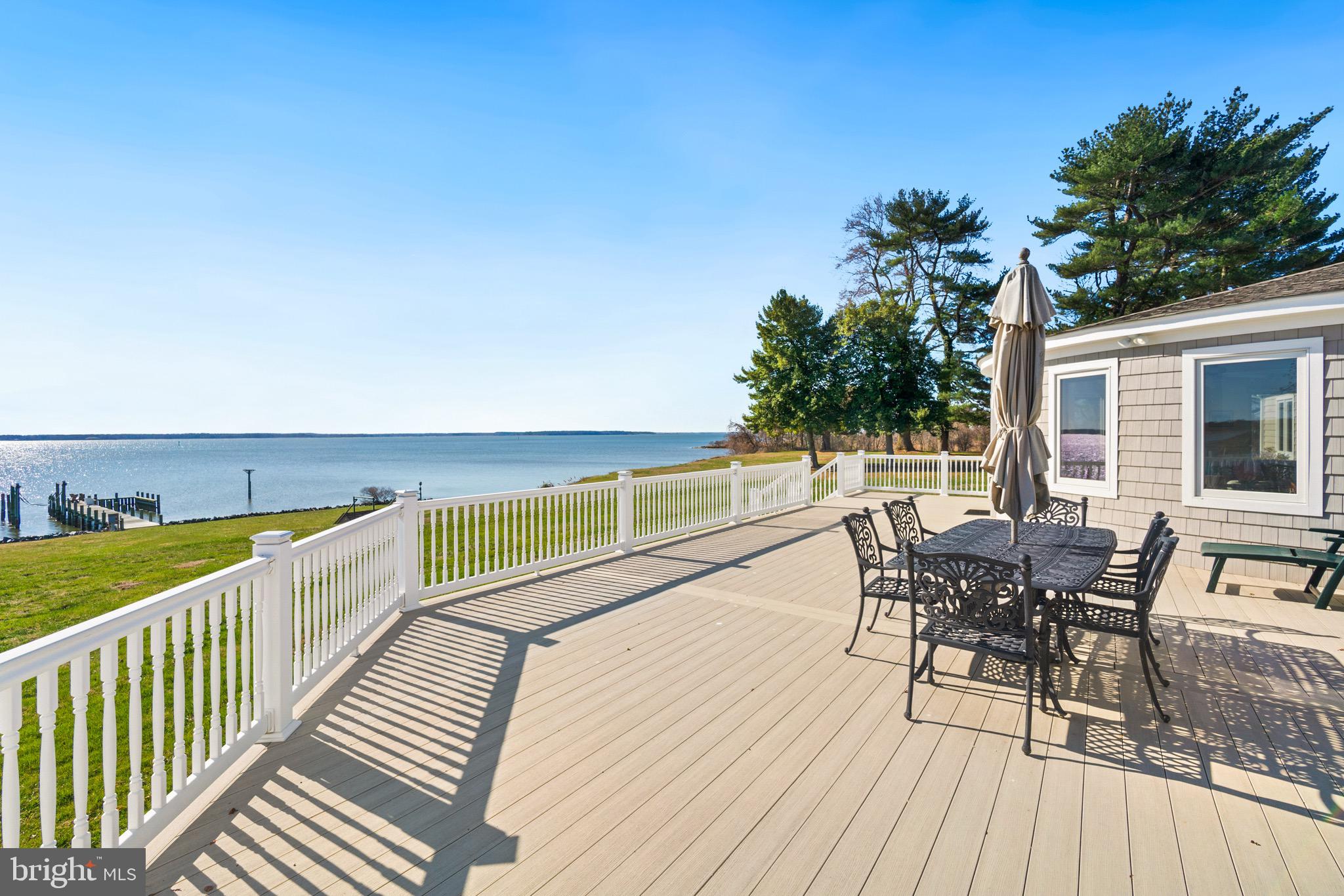 PINEY NECK - Residential