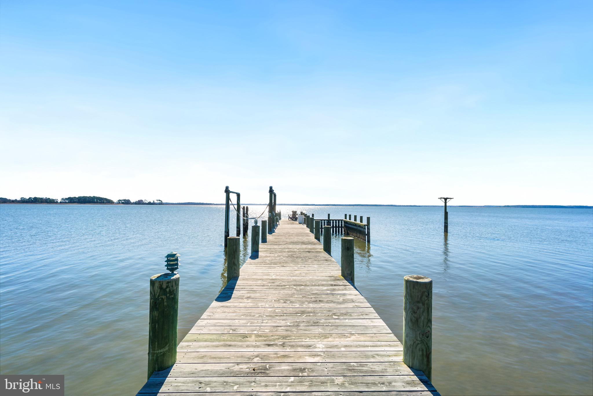 PINEY NECK - Residential