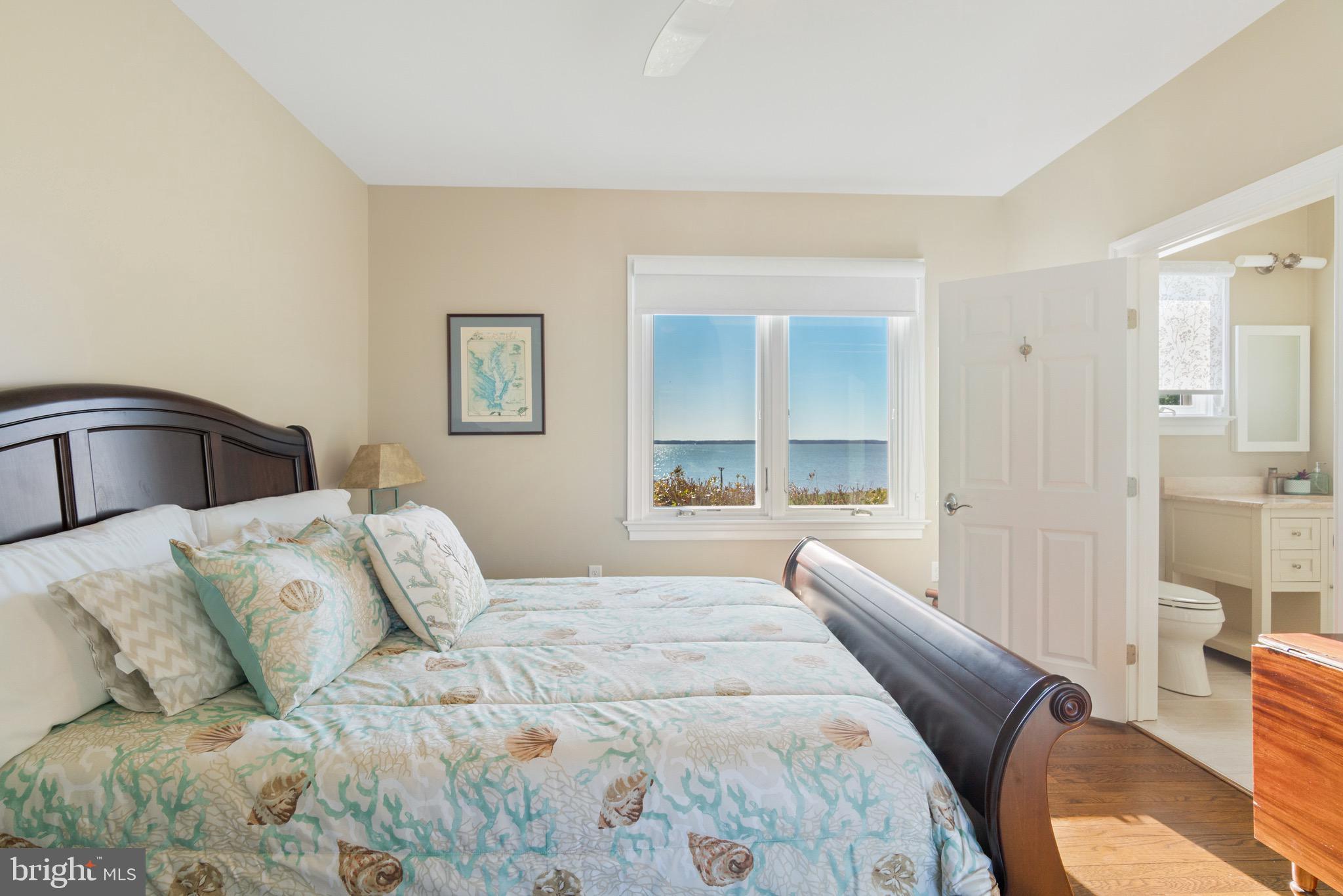 PINEY NECK - Residential