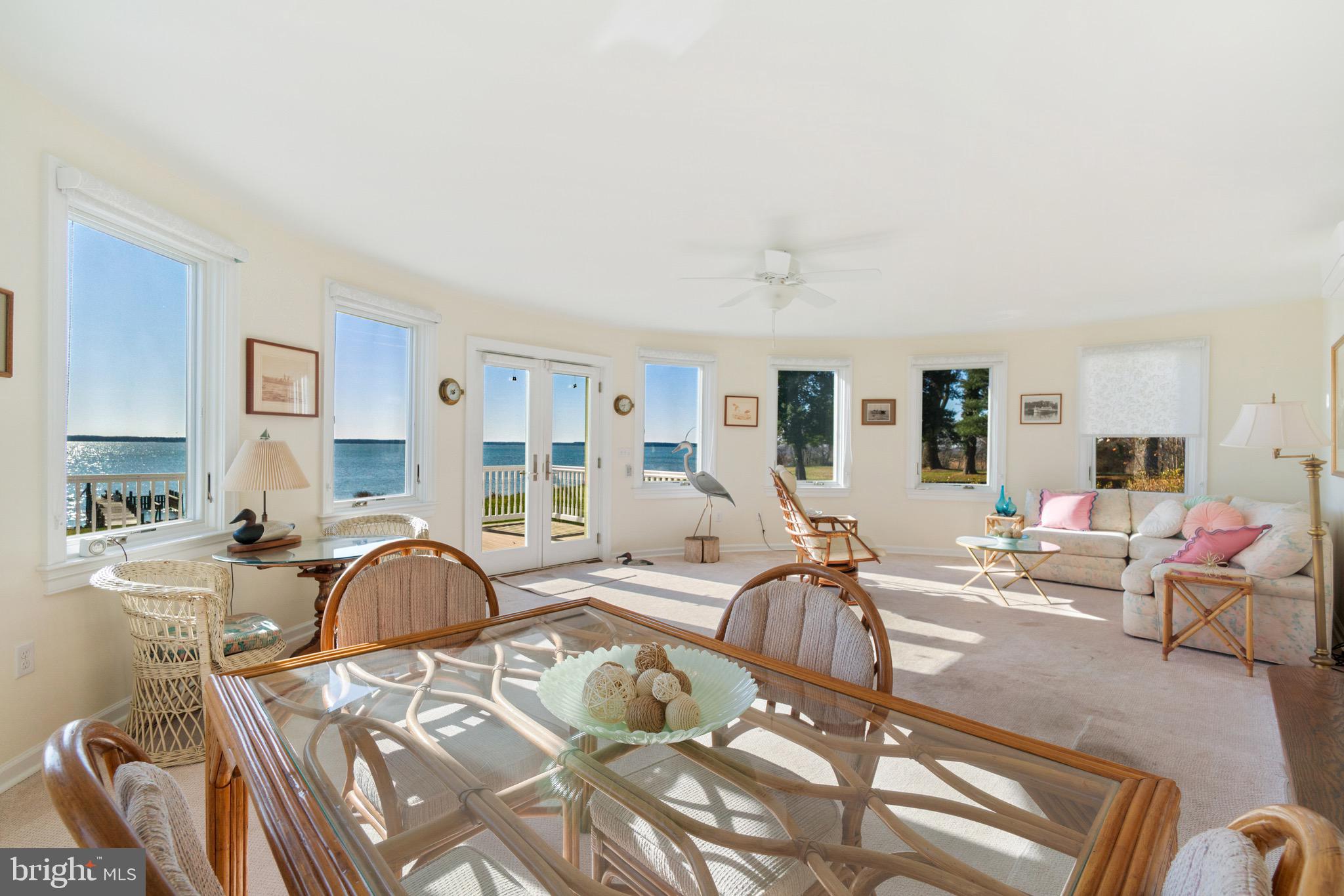 PINEY NECK - Residential