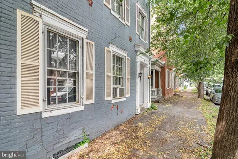 313 E Main Street, Mechanicsburg, PA 17055 - #: PACB2043312