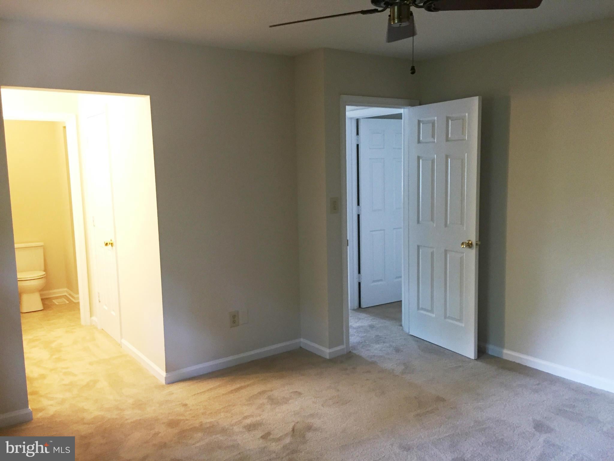 32 TARLETON WAY