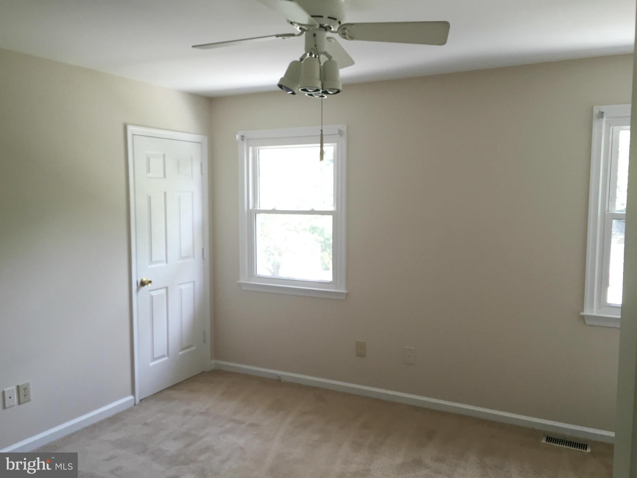 32 TARLETON WAY