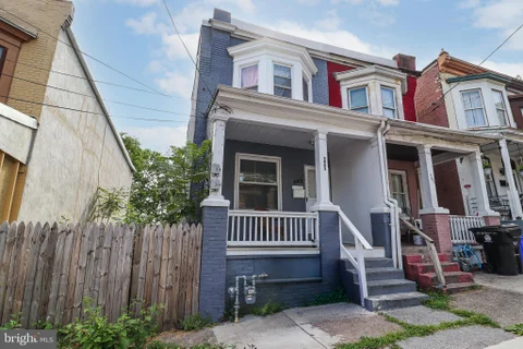 MLS: PADA2061876
