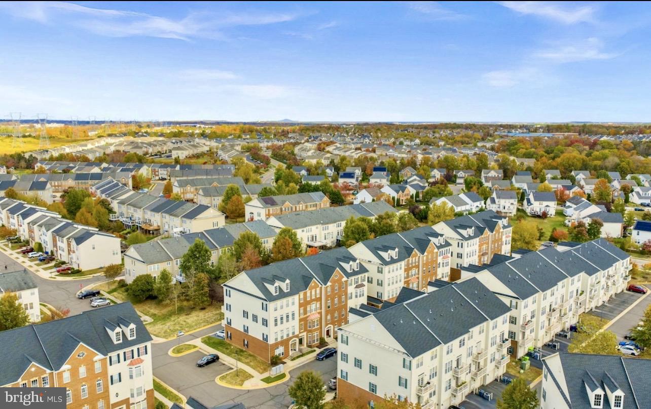 CONDOMINIUMS AT KIRKPATR - Residential