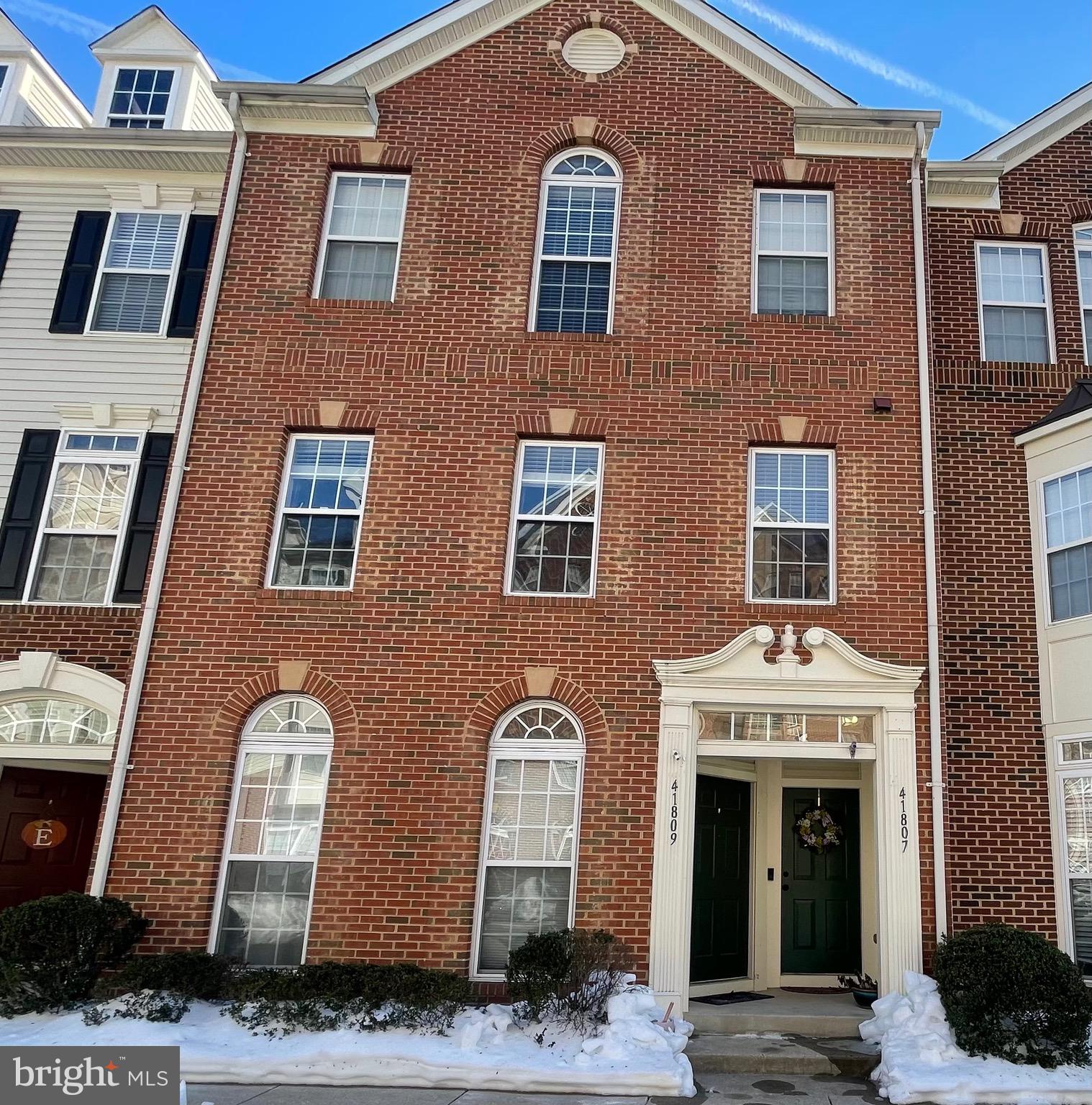 CONDOMINIUMS AT KIRKPATR - Residential