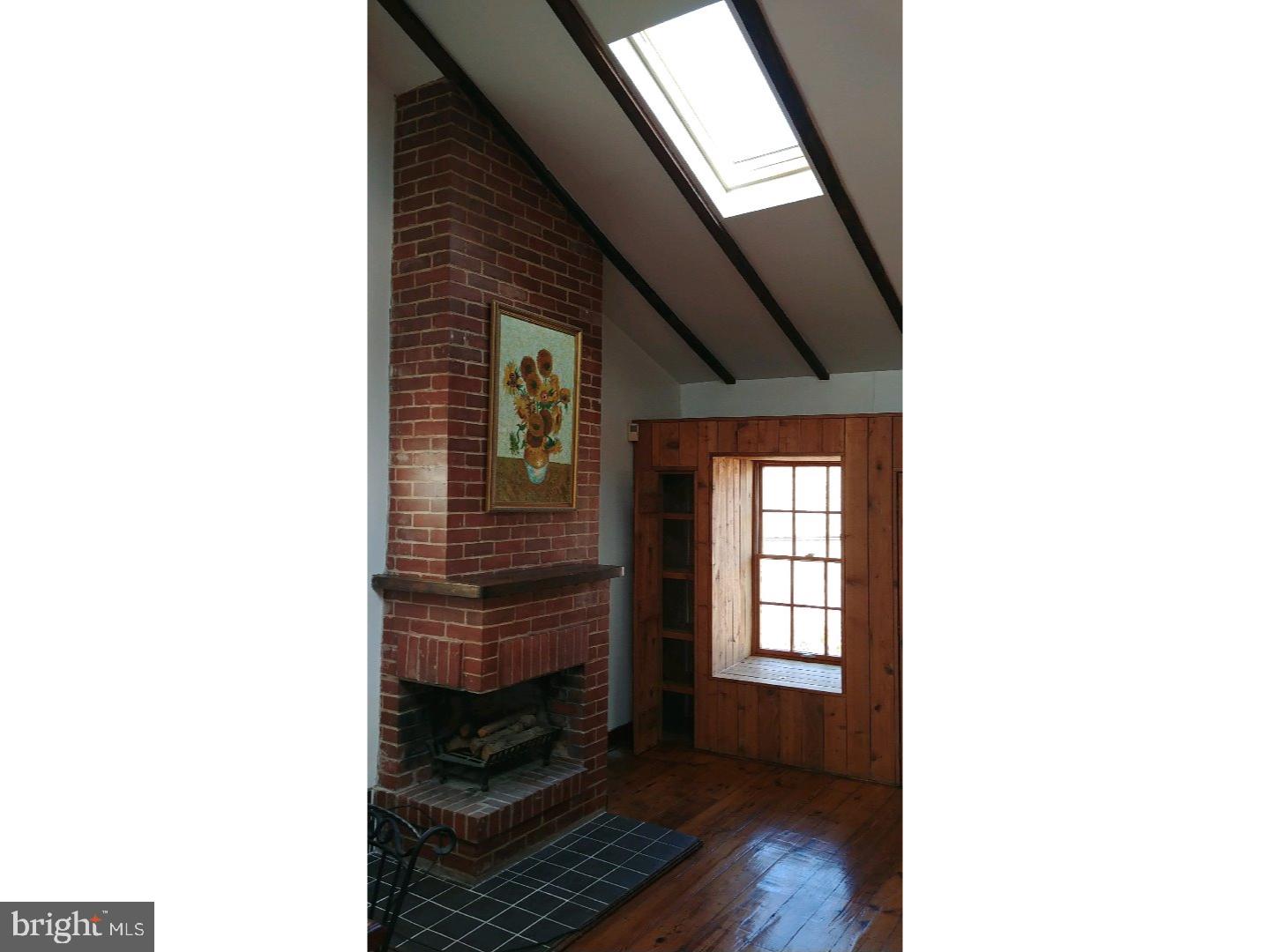 ART MUSEUM AREA - Residential