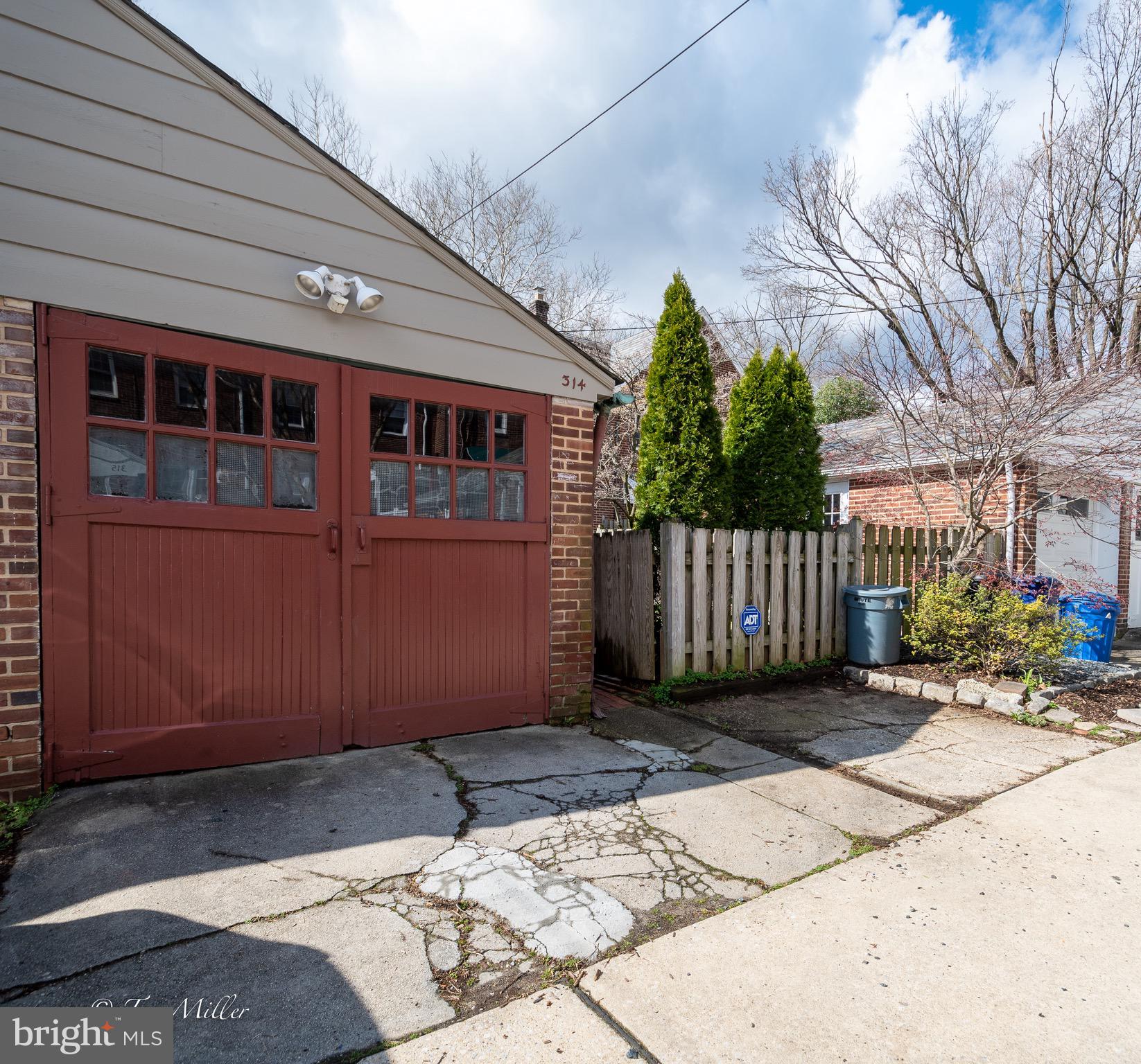 RODGERS FORGE - Residential