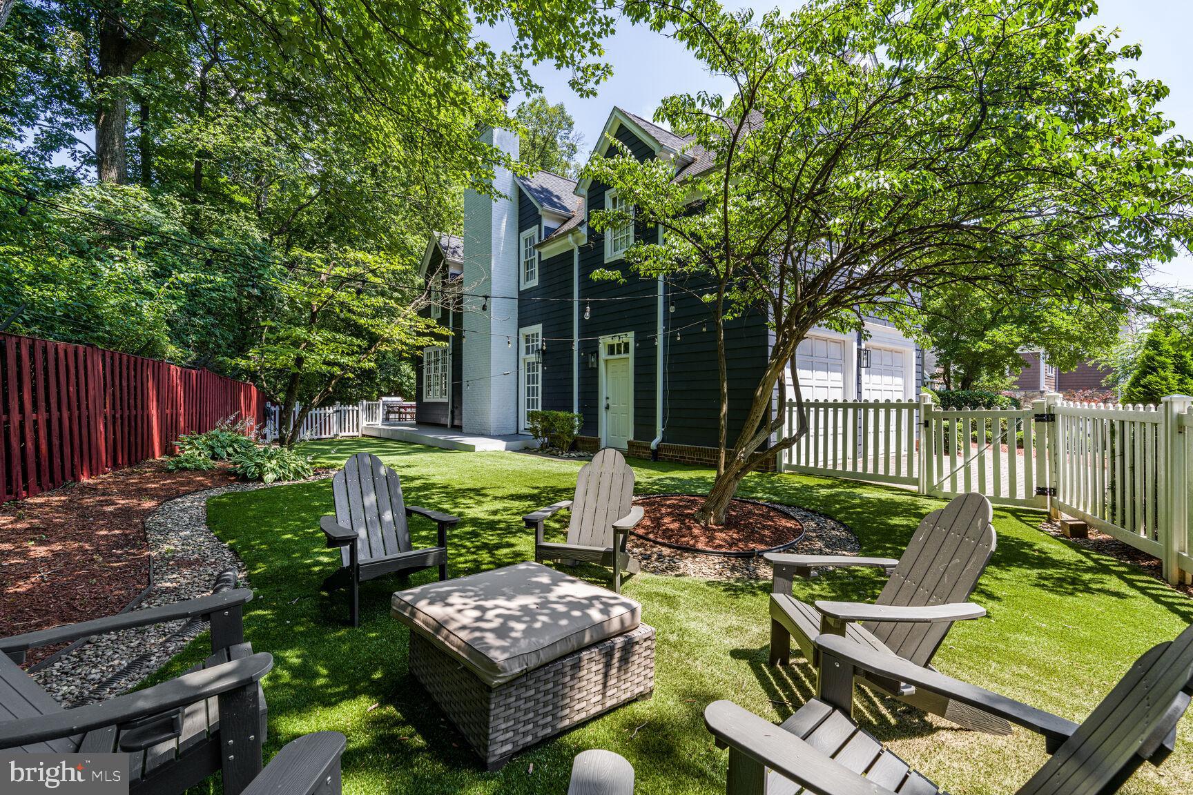 10513 DEMOCRACY LANE