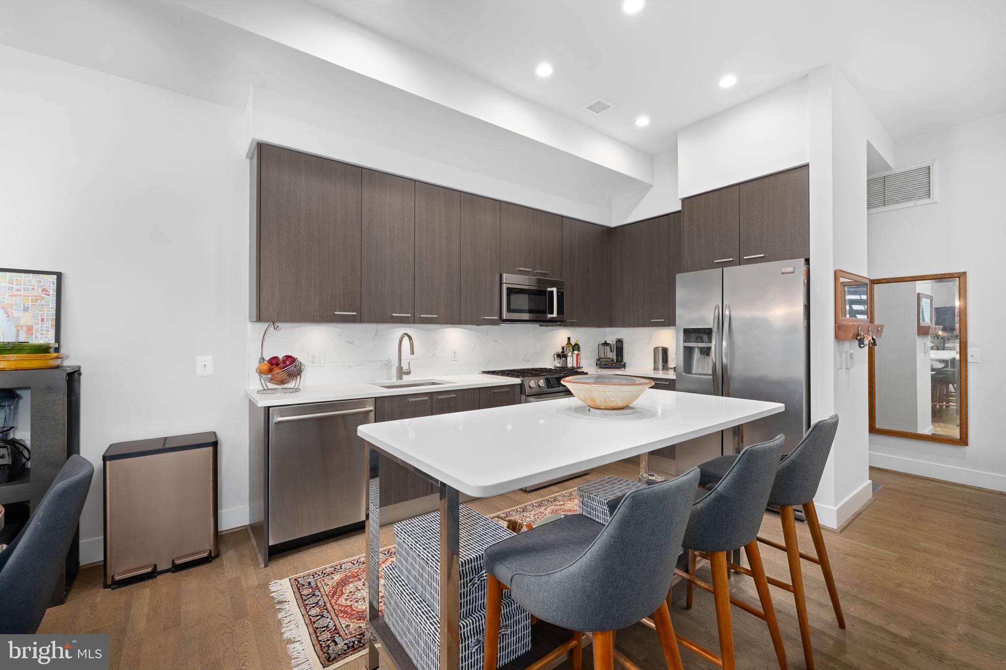 525 WATER STREET SW 431