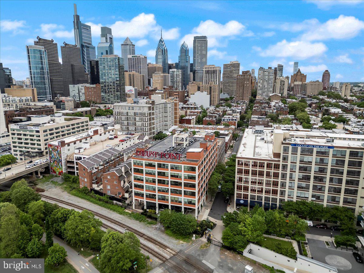 FITLER SQUARE - Residential