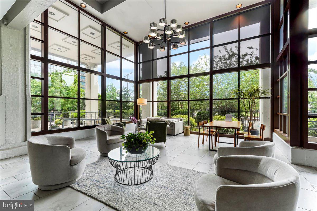 FITLER SQUARE - Residential