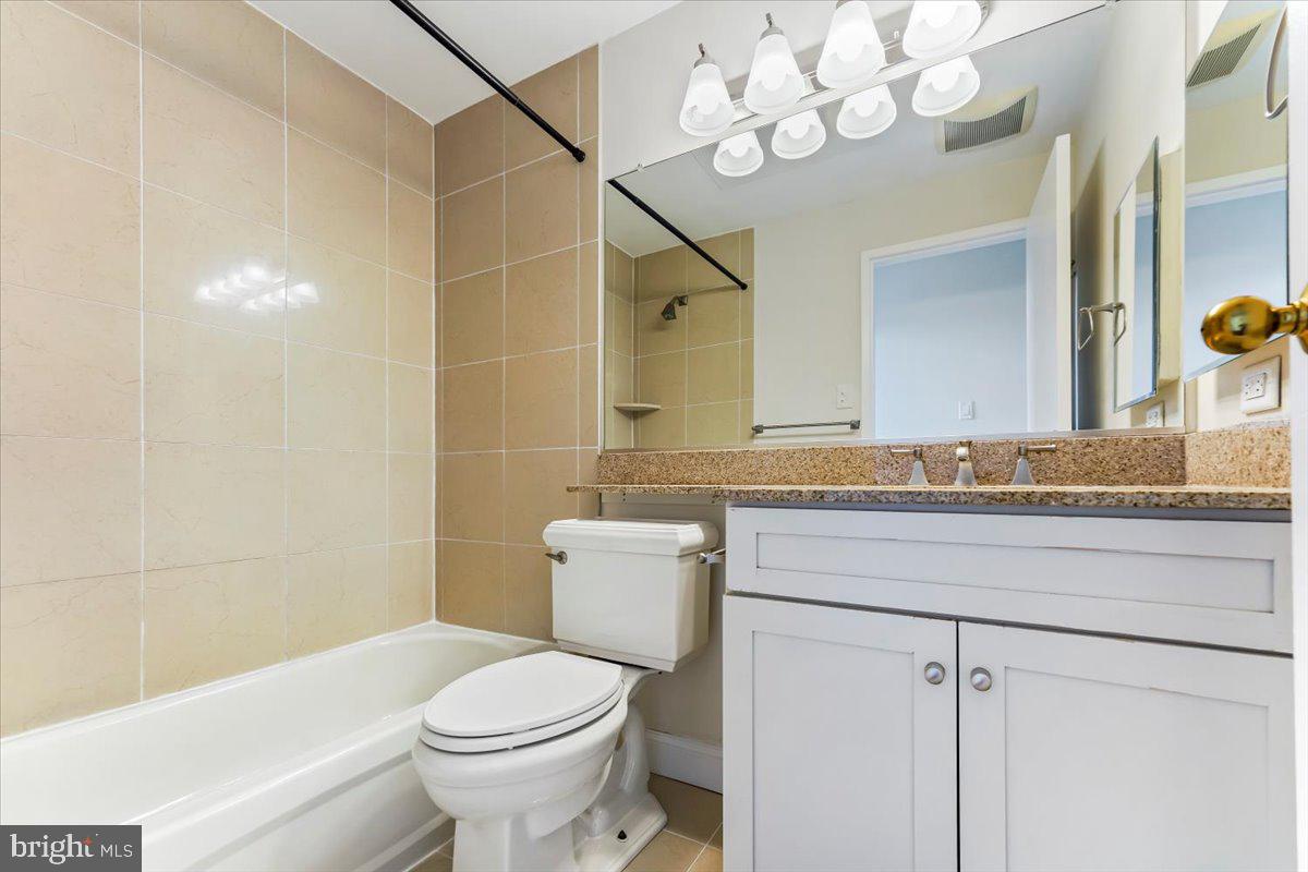 FITLER SQUARE - Residential