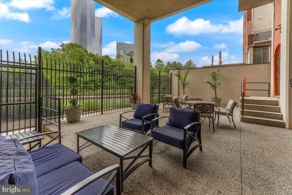 FITLER SQUARE - Residential