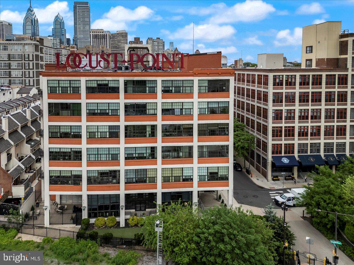 FITLER SQUARE - Residential