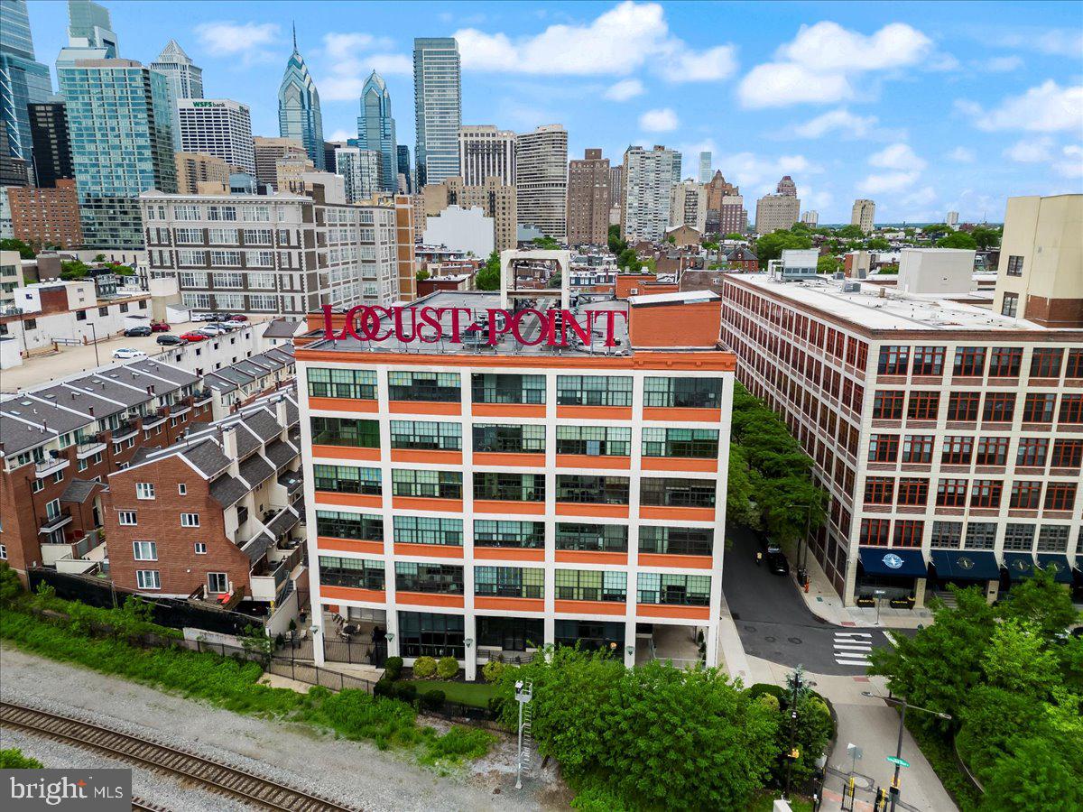 FITLER SQUARE - Residential