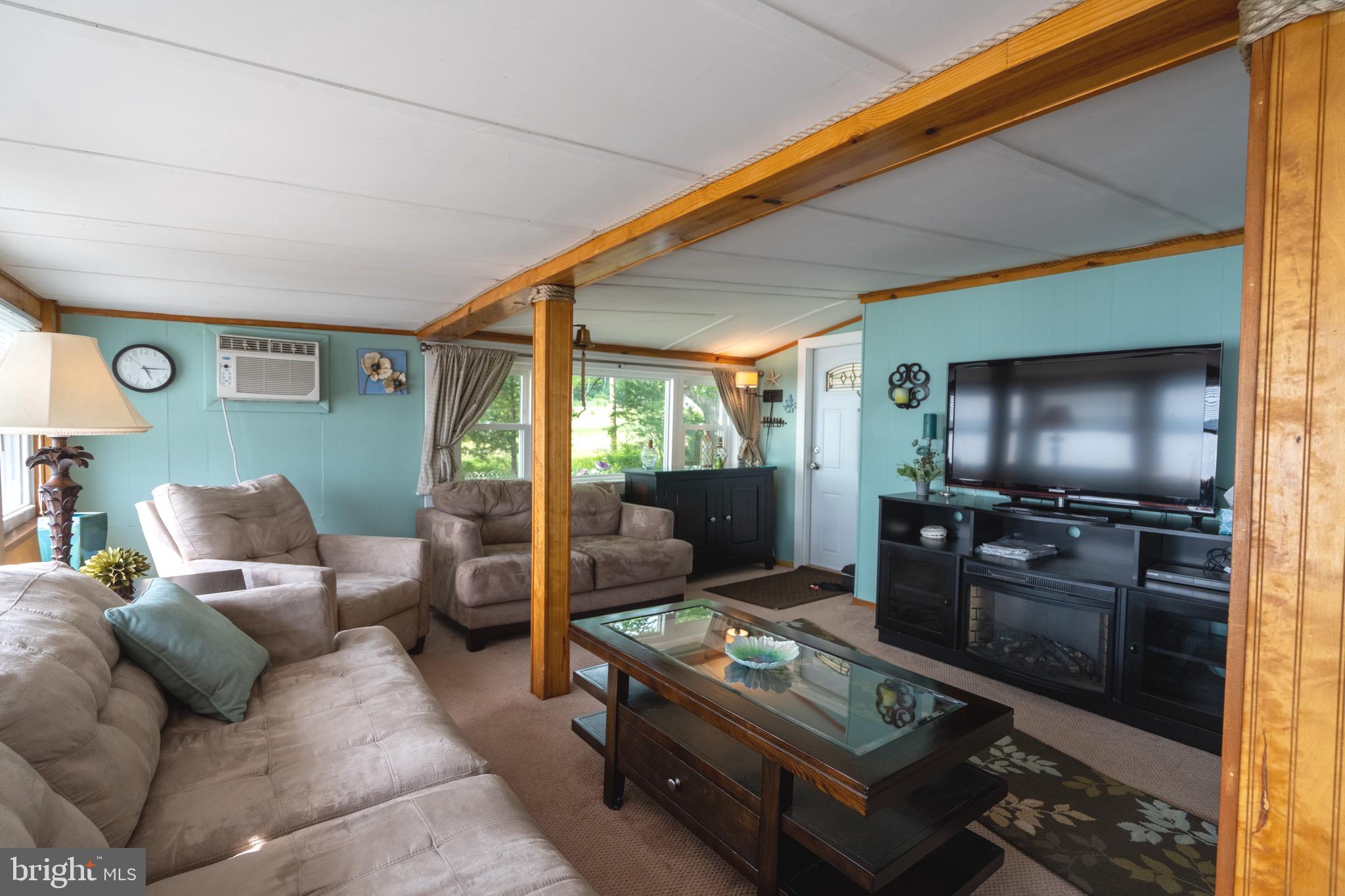 LEWIS SHORE - Residential