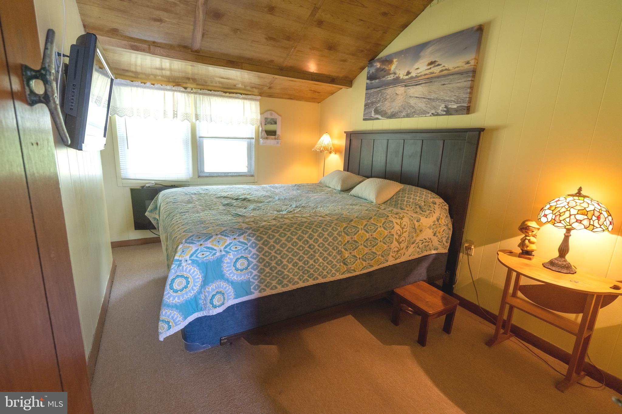 LEWIS SHORE - Residential