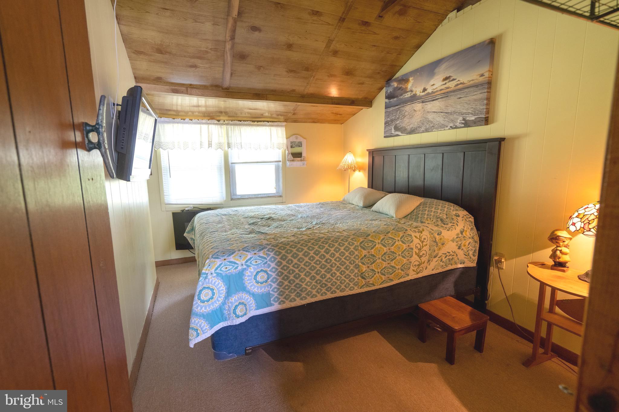 LEWIS SHORE - Residential