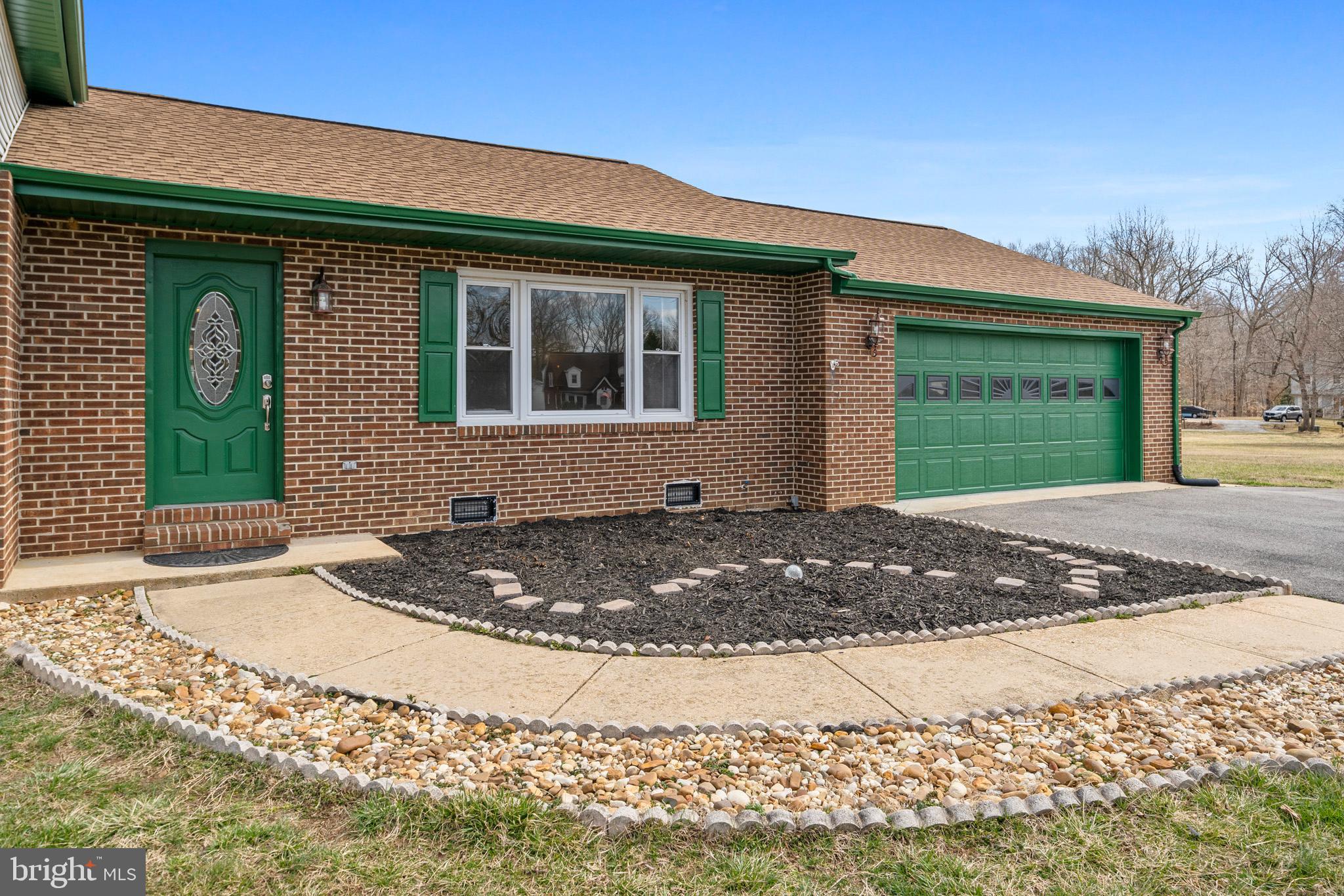 SIMMS LANDING - Residential