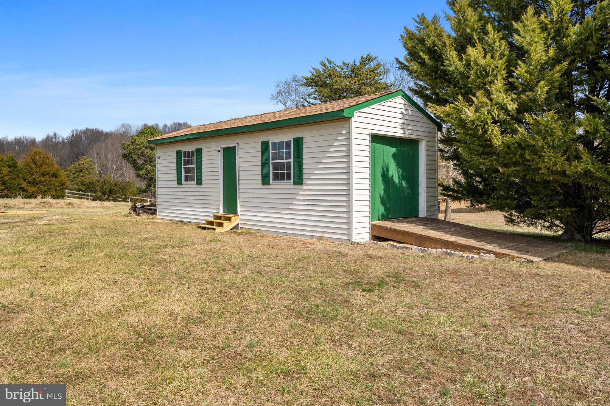 SIMMS LANDING - Residential