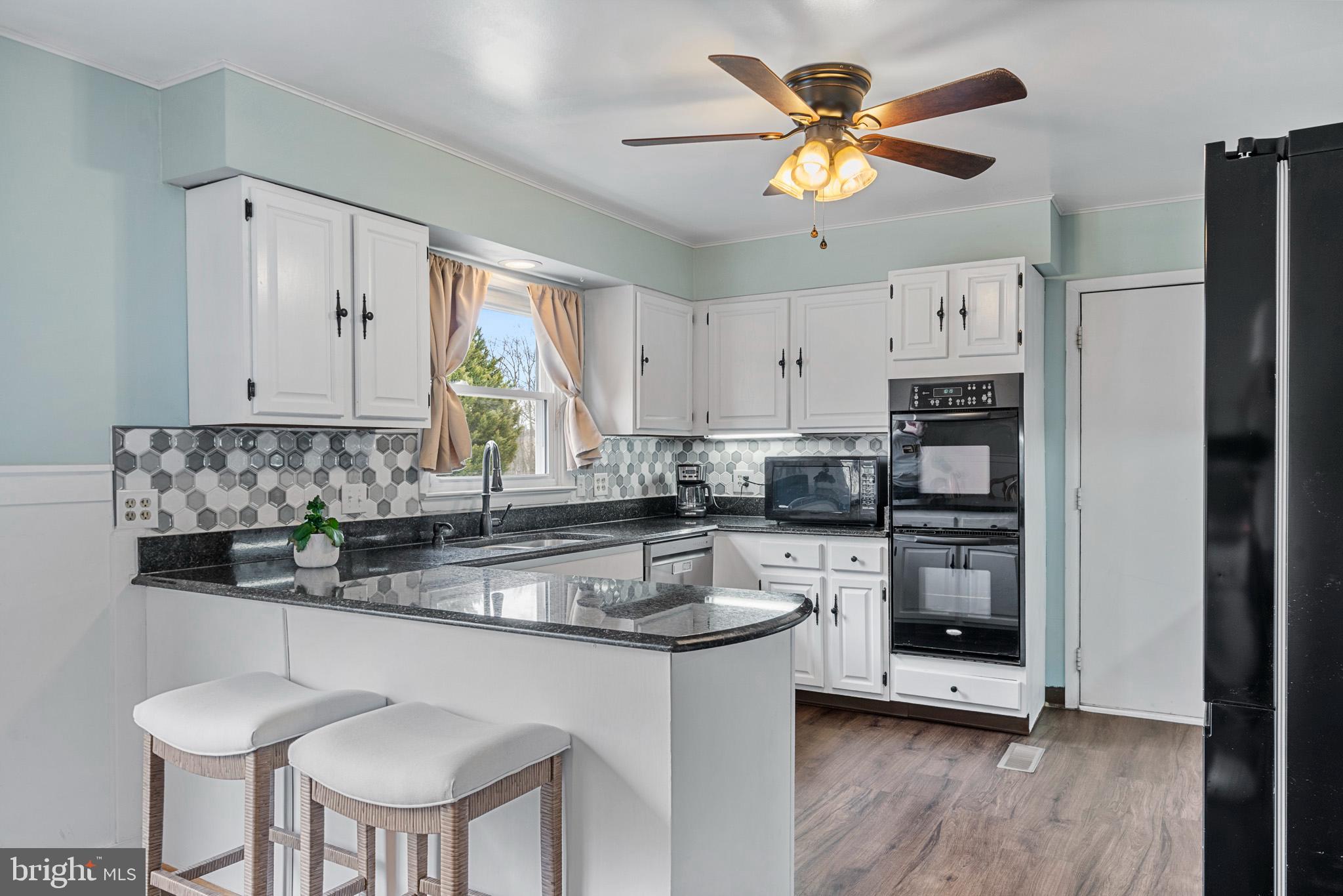 SIMMS LANDING - Residential