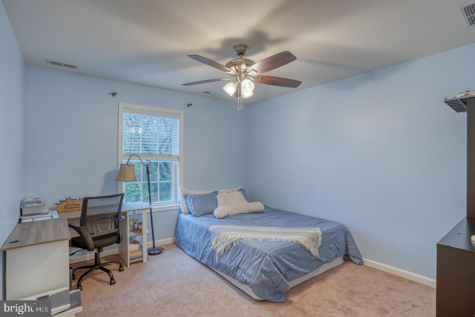 POINT LANDING - Residential