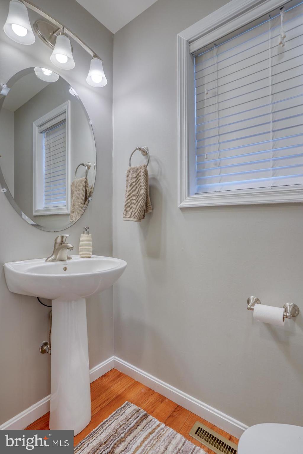 POINT LANDING - Residential