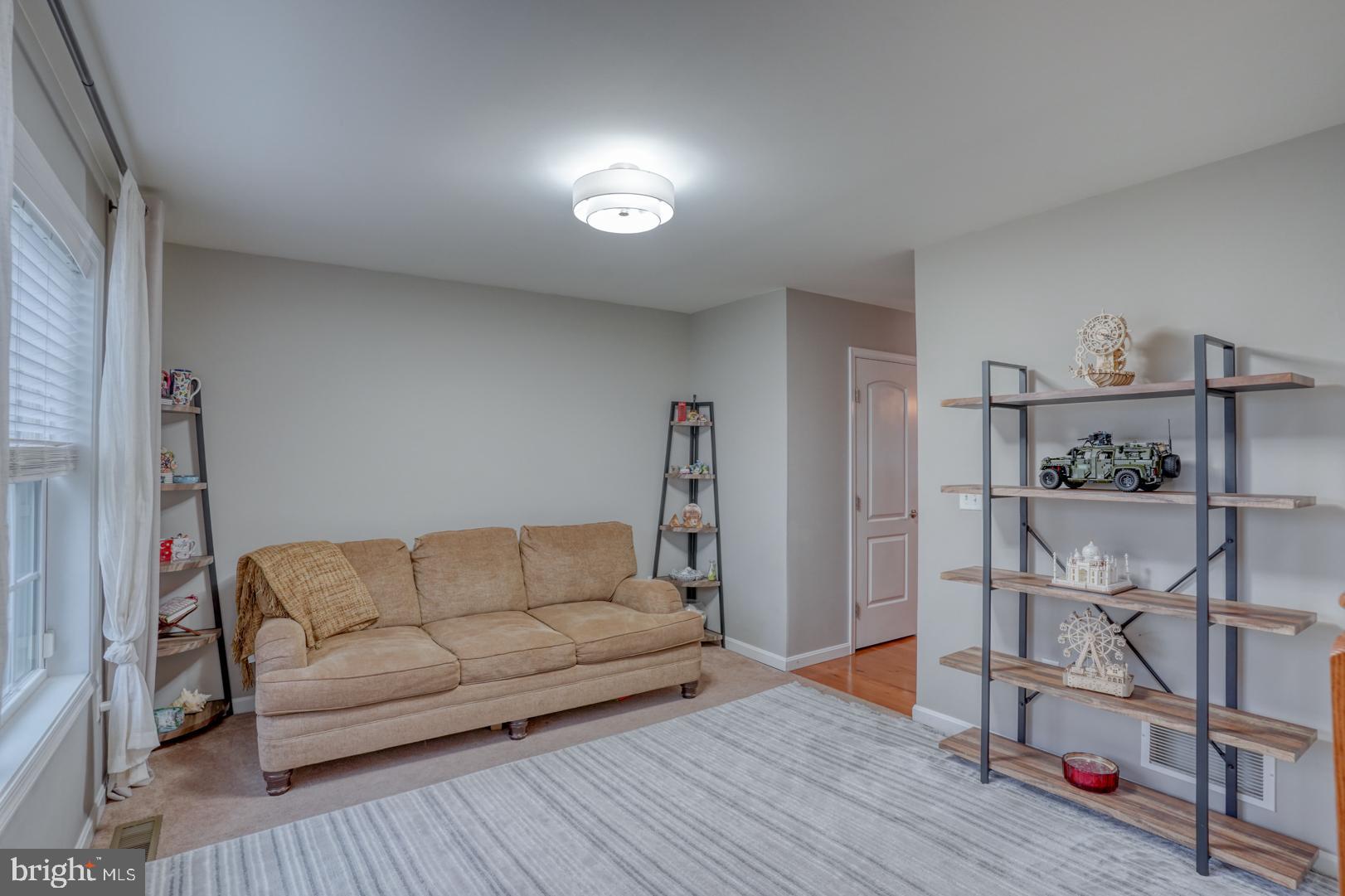 POINT LANDING - Residential