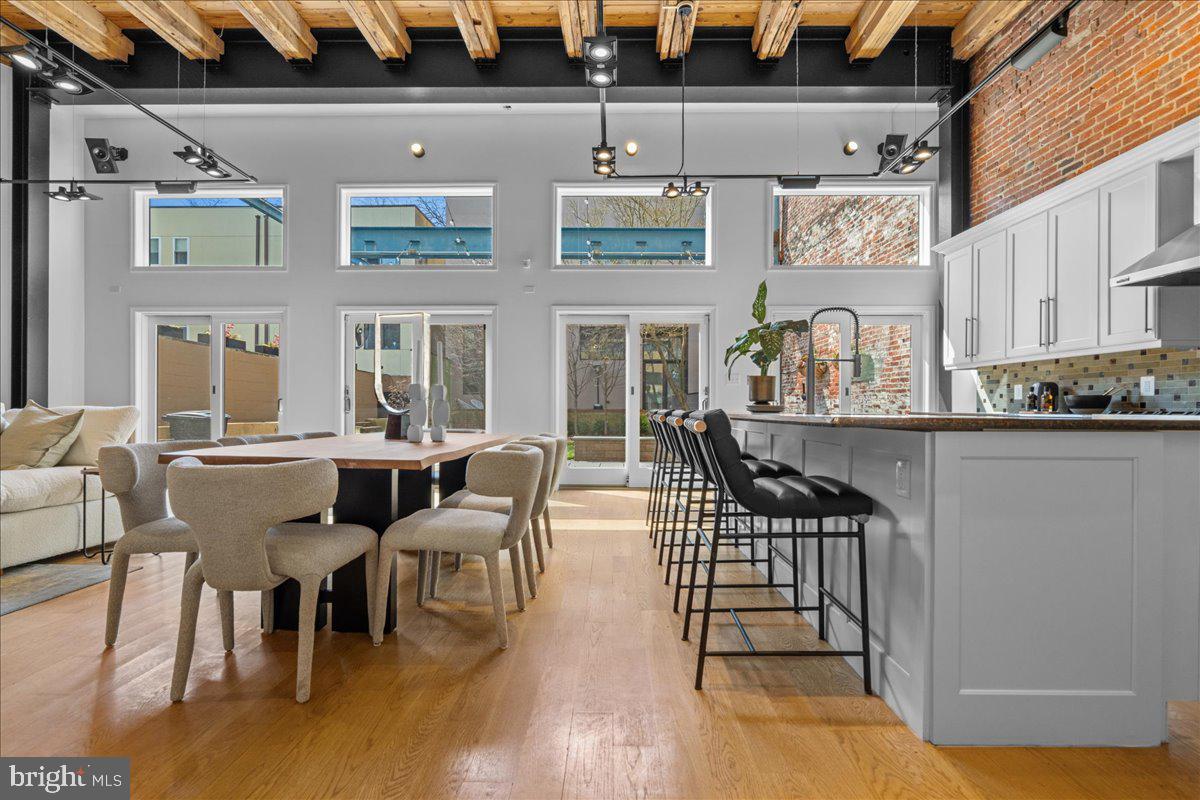 314 FITZWATER STREET 16