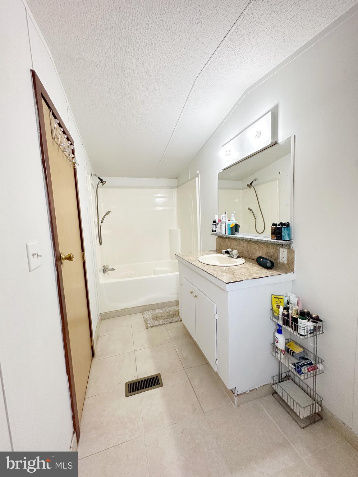 SOUTHGATE VILLAGE - Residential