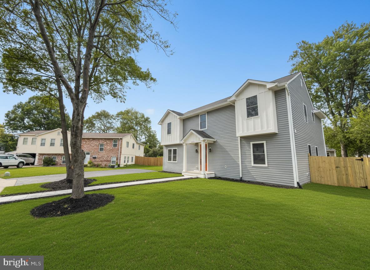 656 STUART COURT