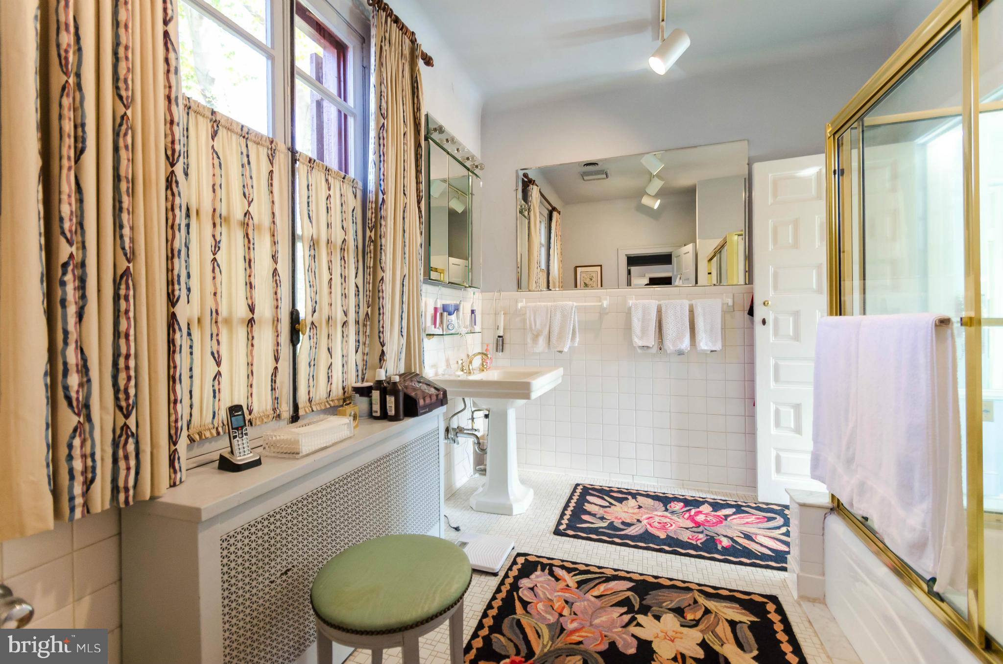 GUILFORD - Residential