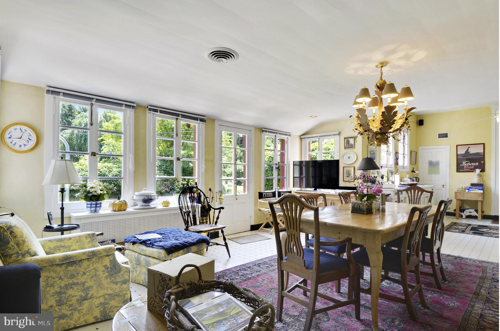 GUILFORD - Residential