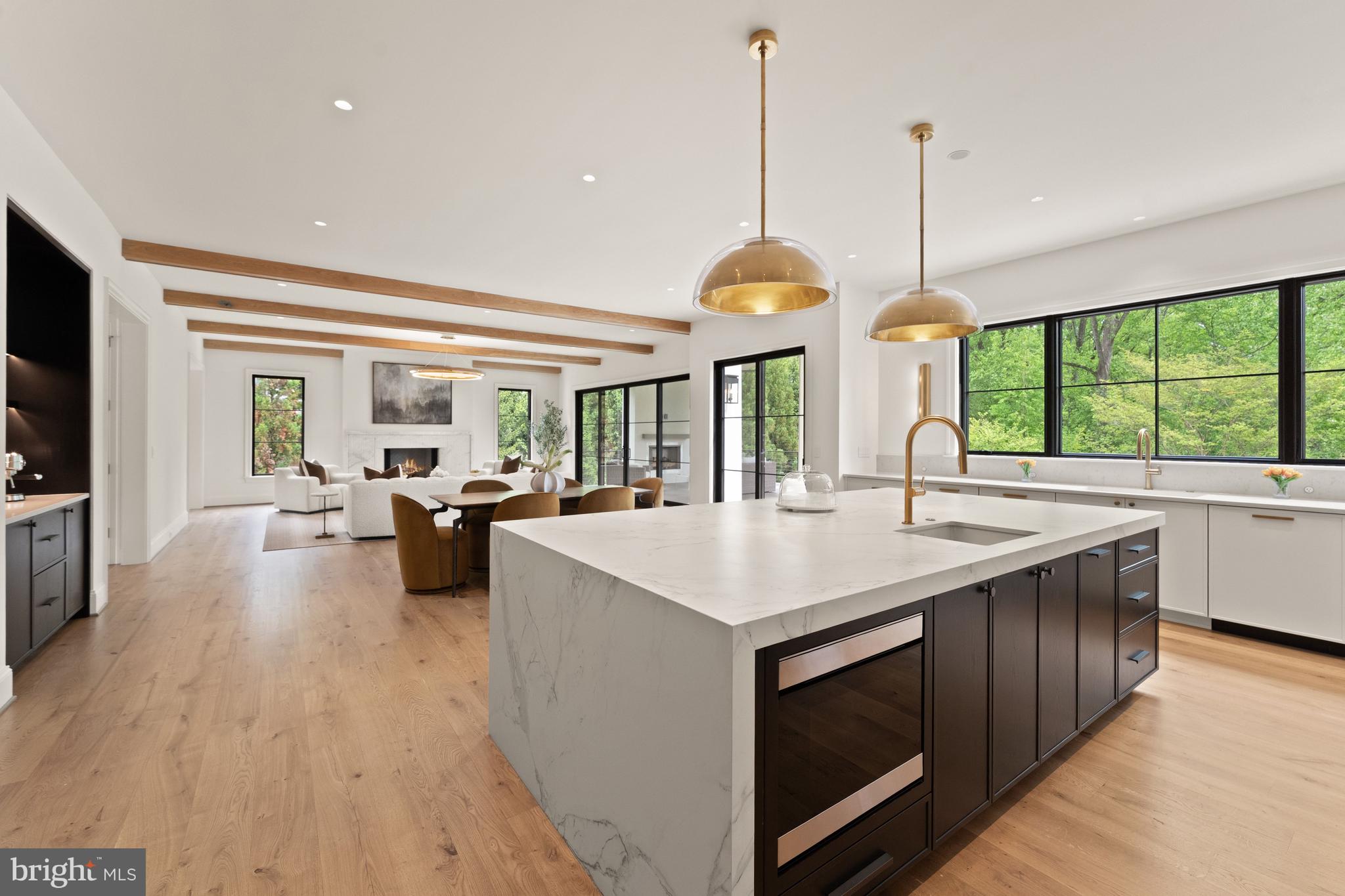LANGLEY FOREST - Residential