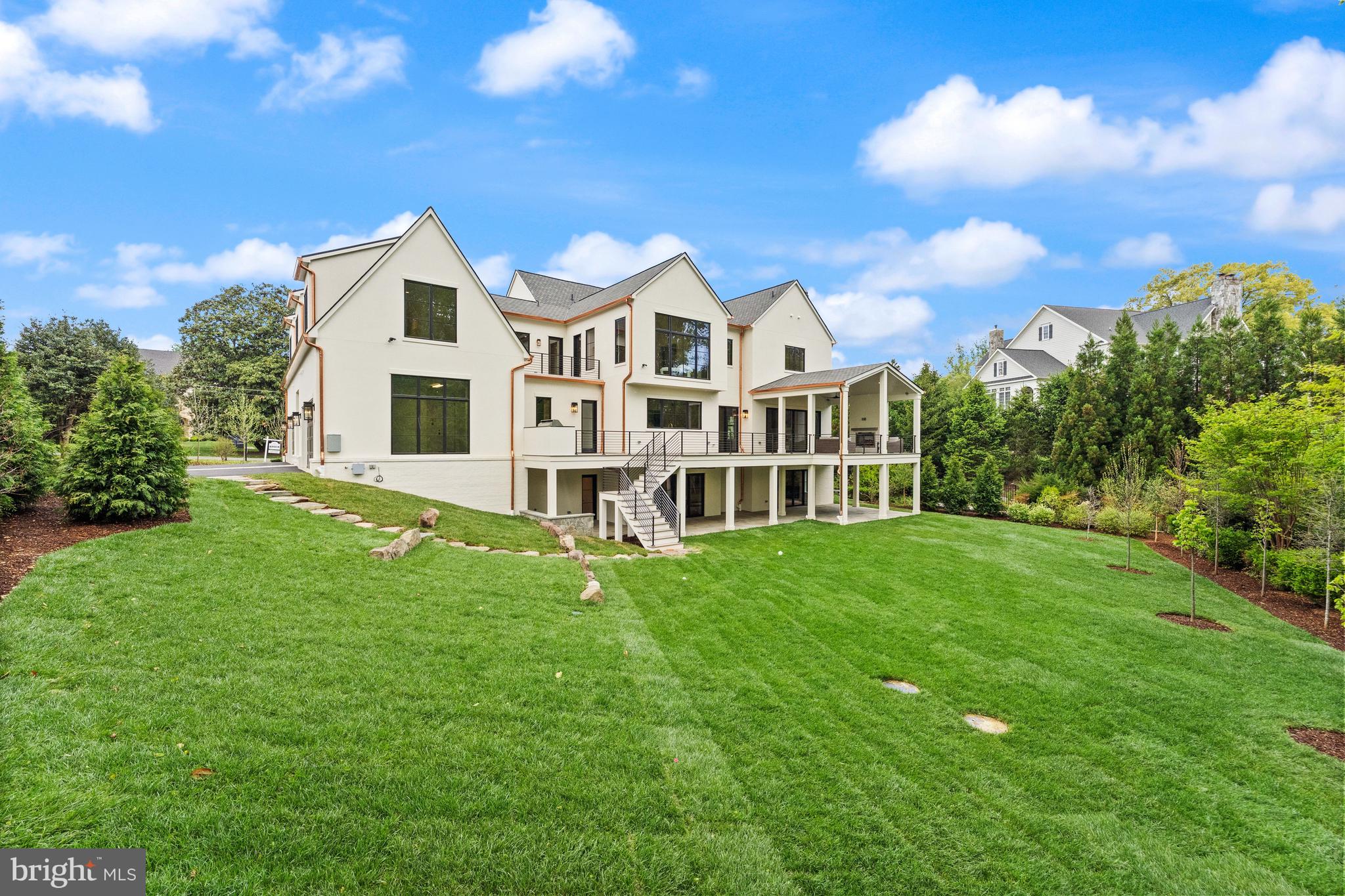 LANGLEY FOREST - Residential