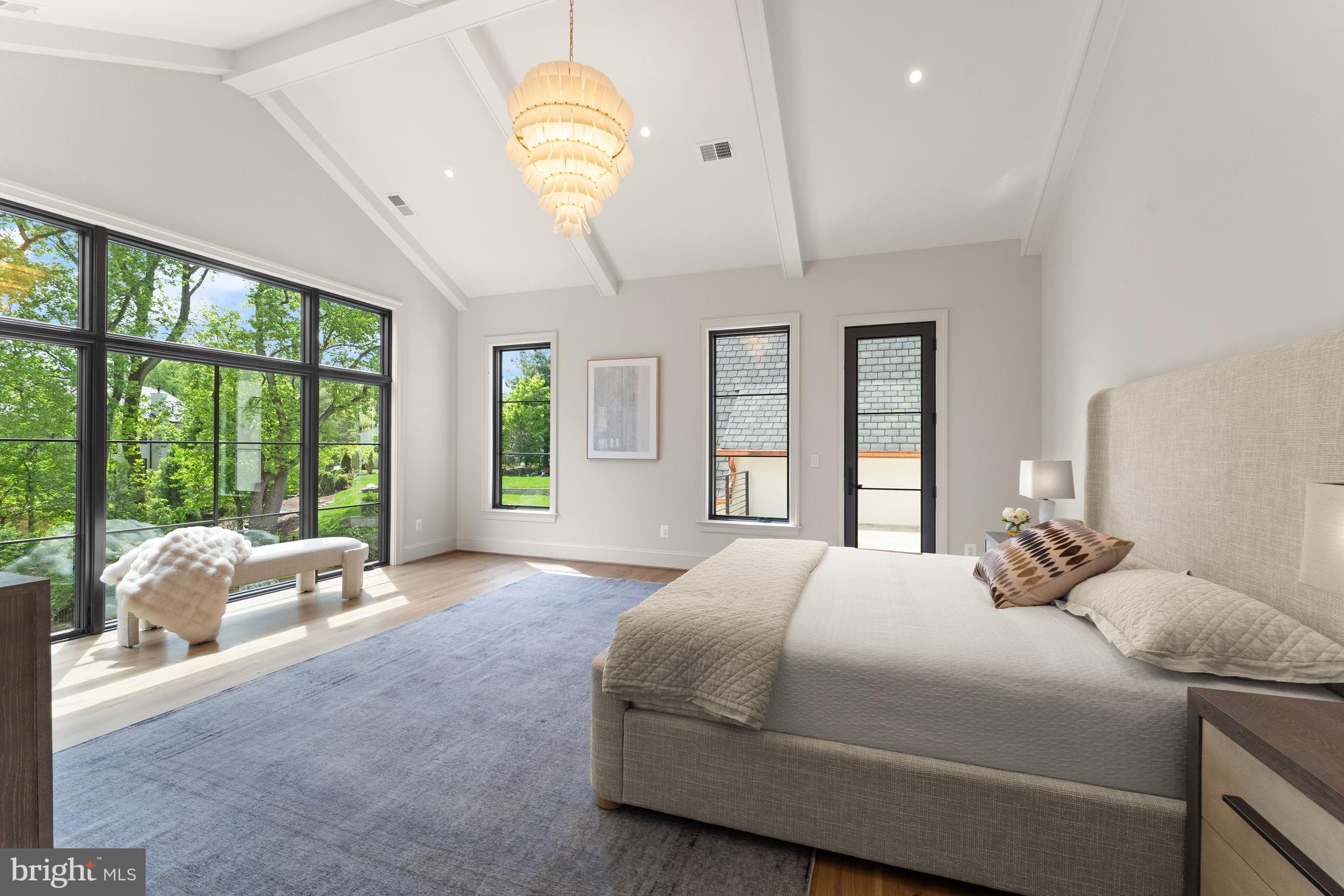 LANGLEY FOREST - Residential
