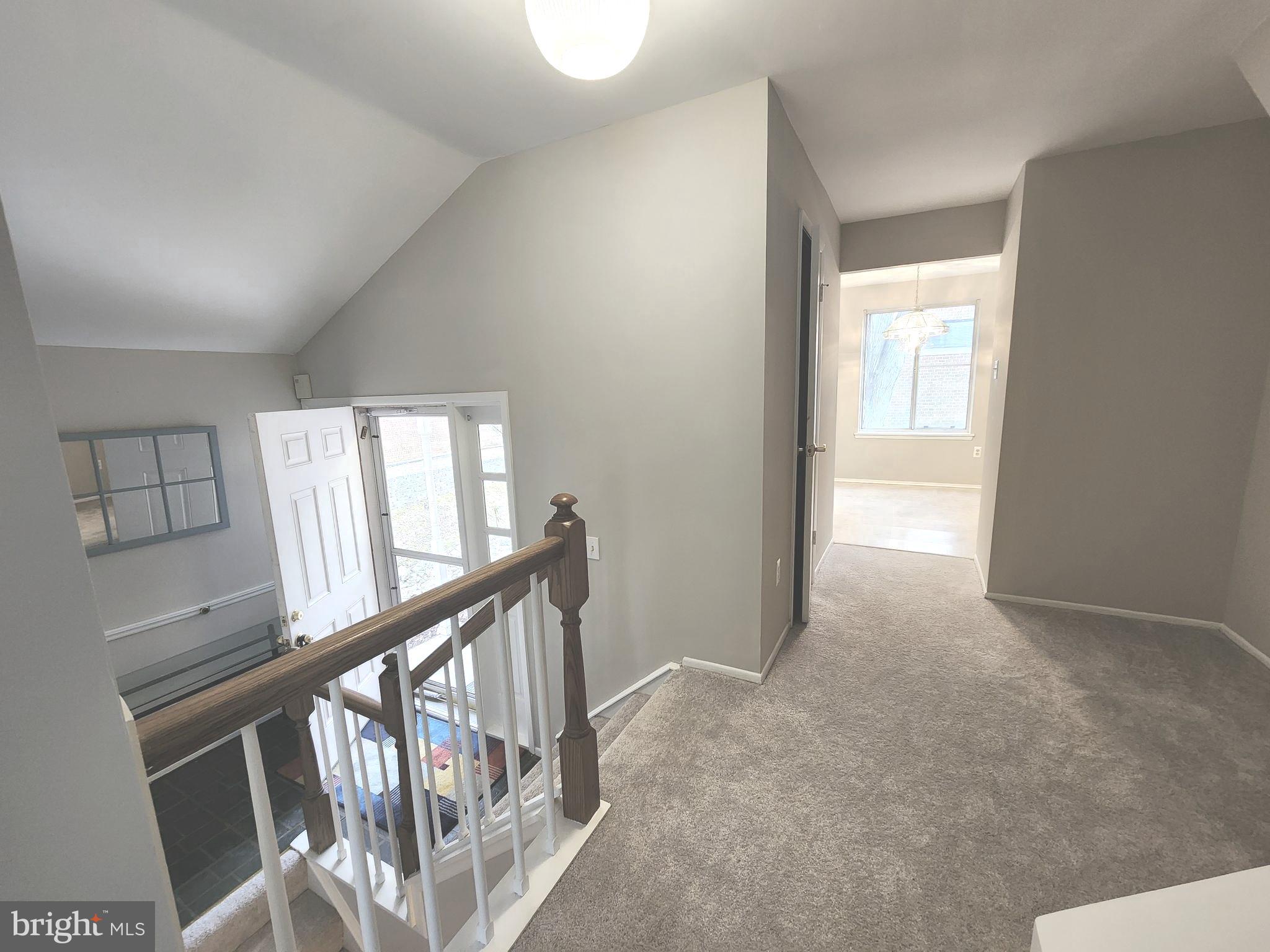 HIDEAWAY - Residential