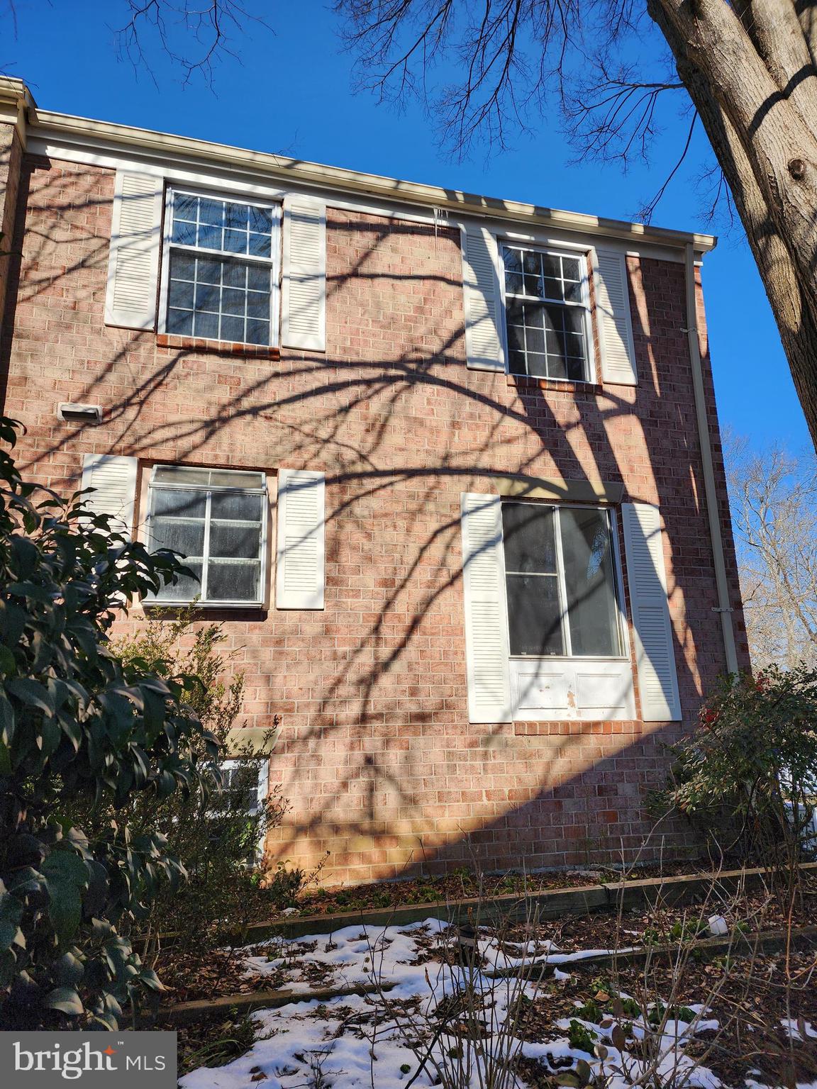 HIDEAWAY - Residential