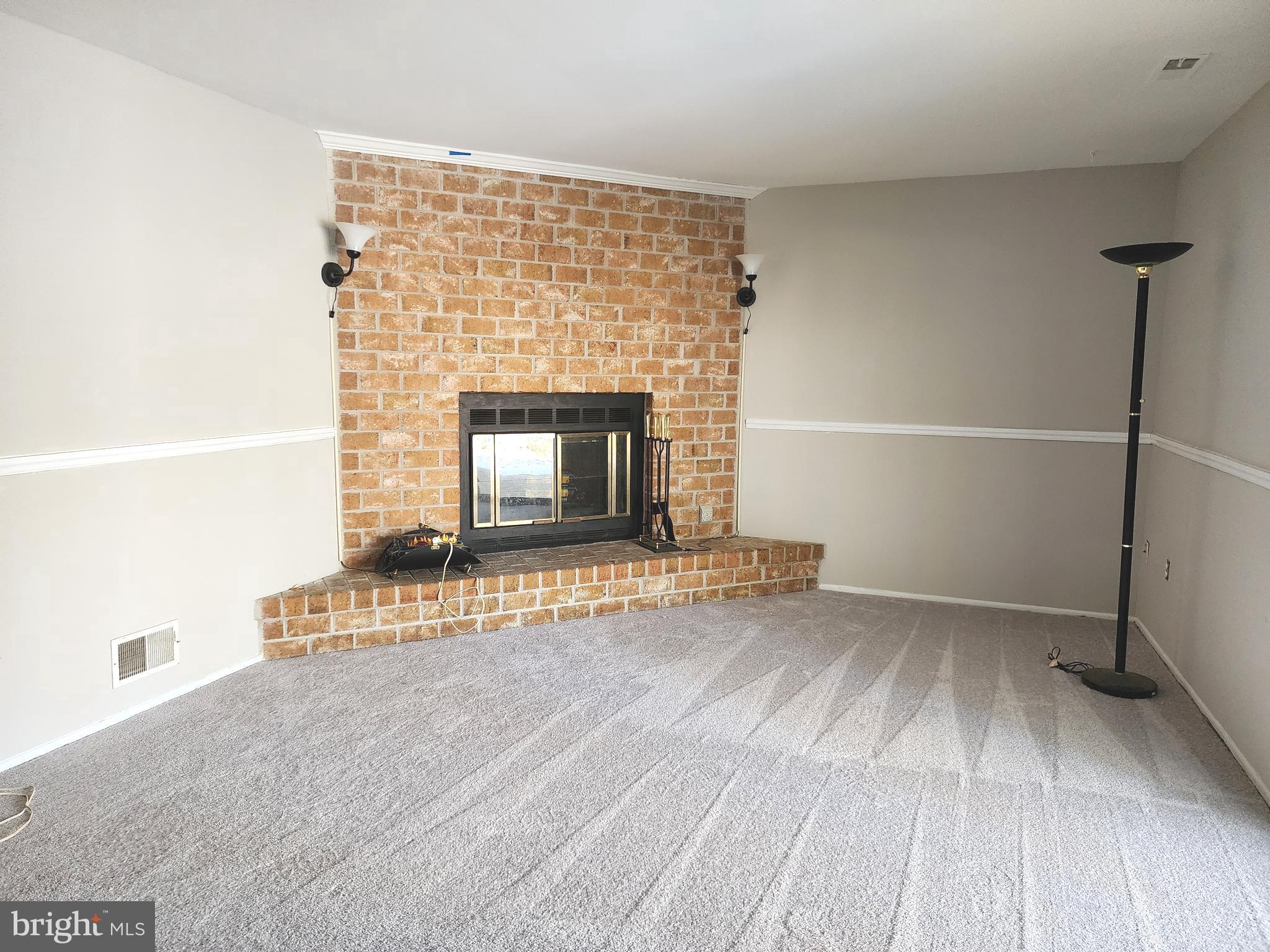 HIDEAWAY - Residential