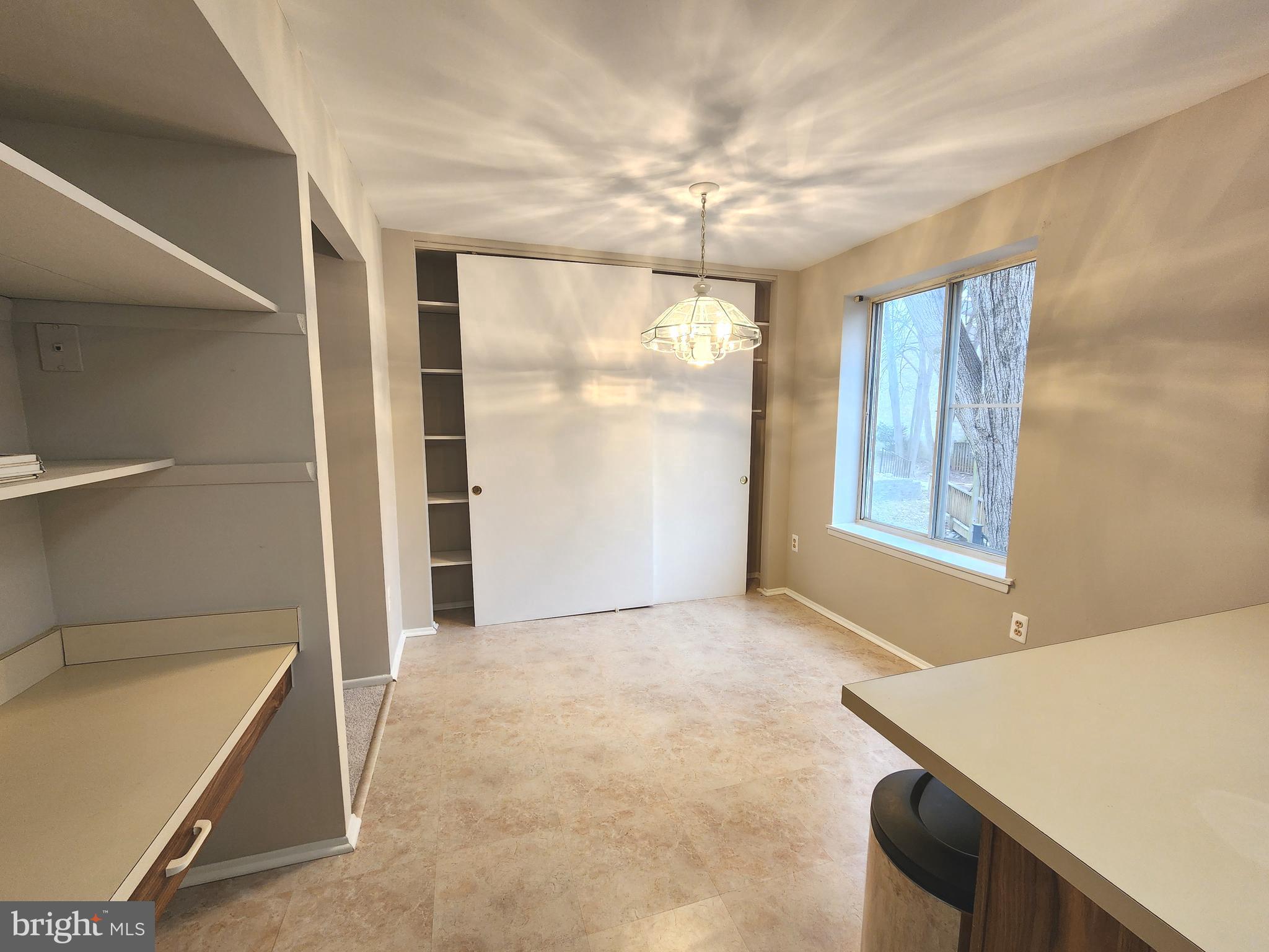 HIDEAWAY - Residential