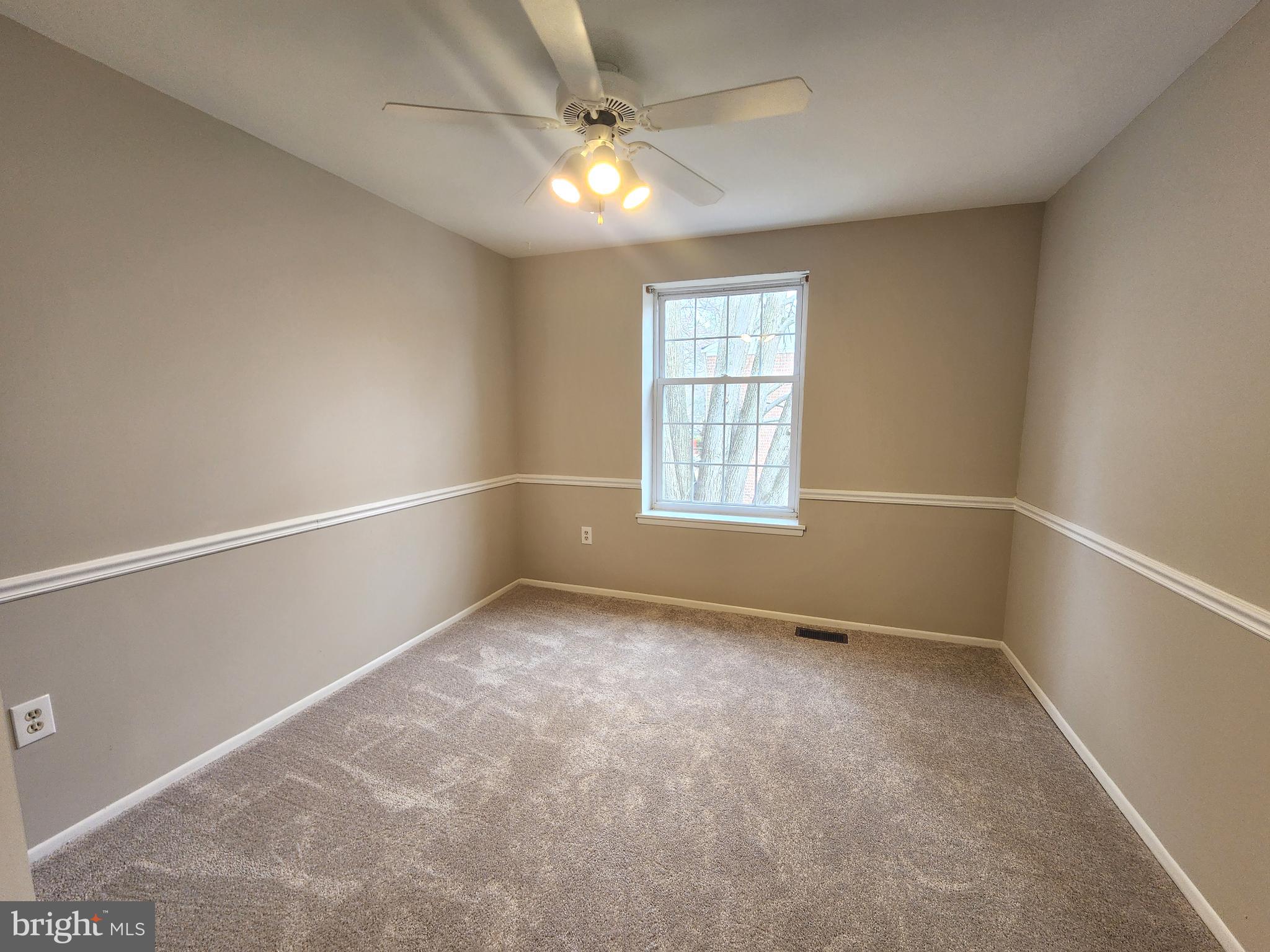 HIDEAWAY - Residential