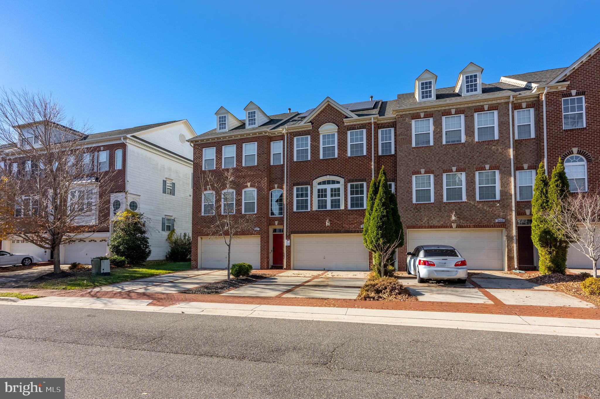 OAK CREEK CLUB - Residential