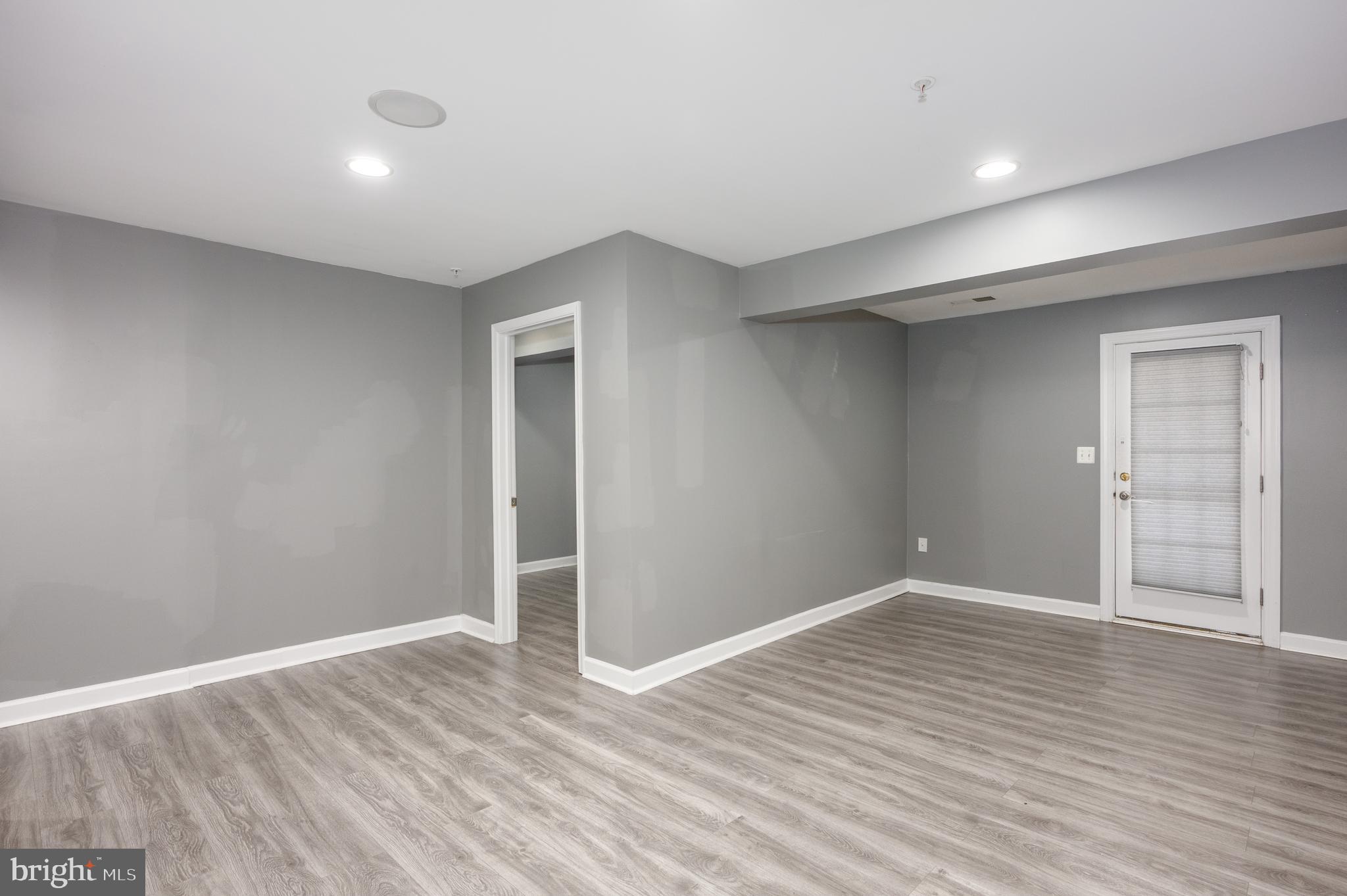 OAK CREEK CLUB - Residential