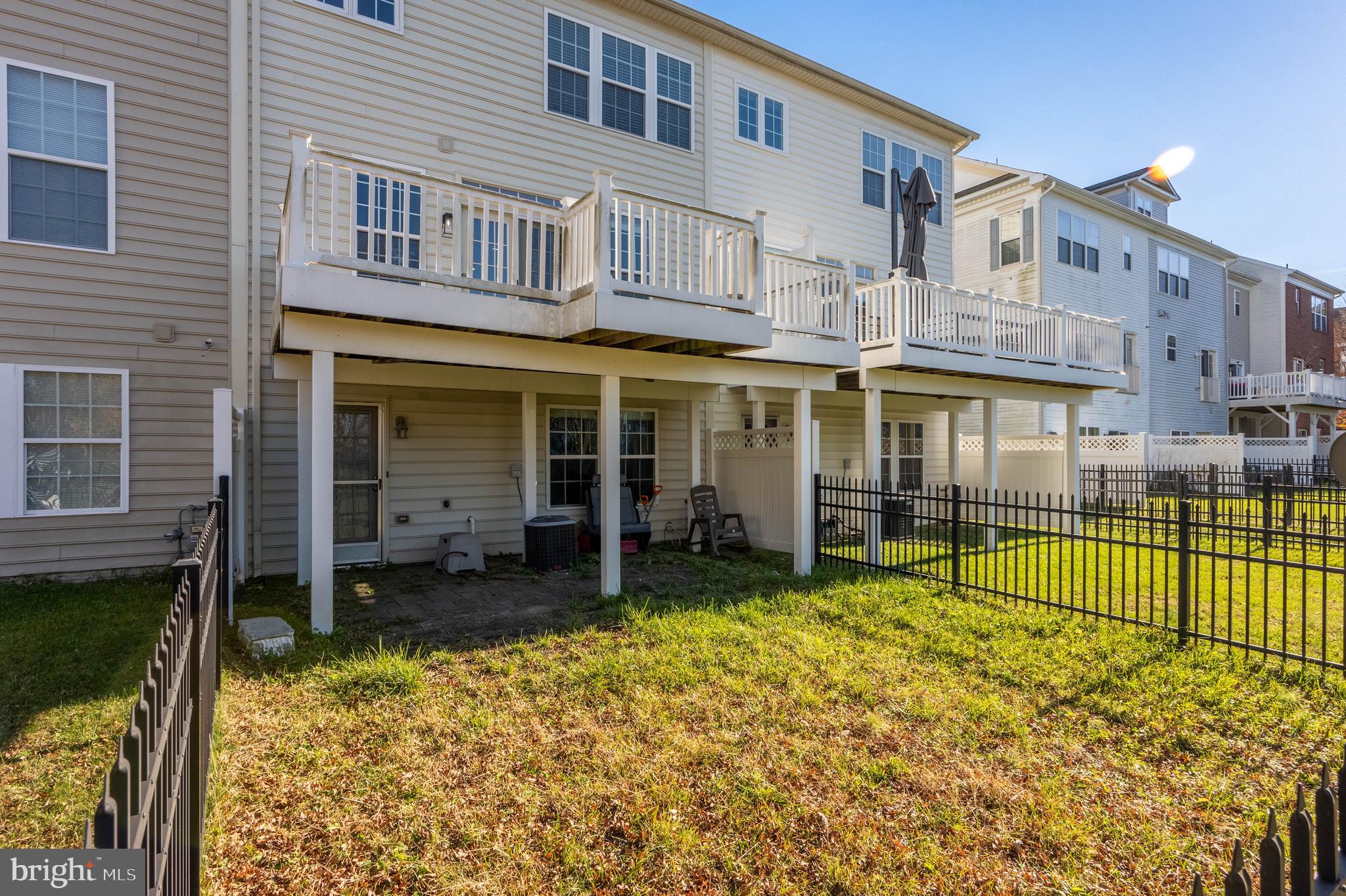 OAK CREEK CLUB - Residential