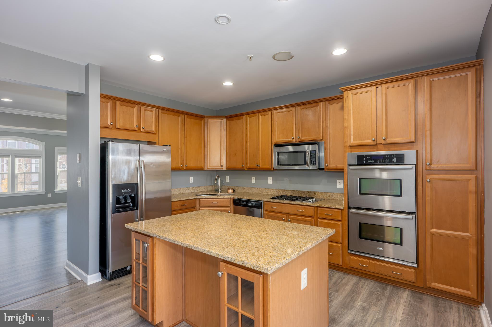 OAK CREEK CLUB - Residential