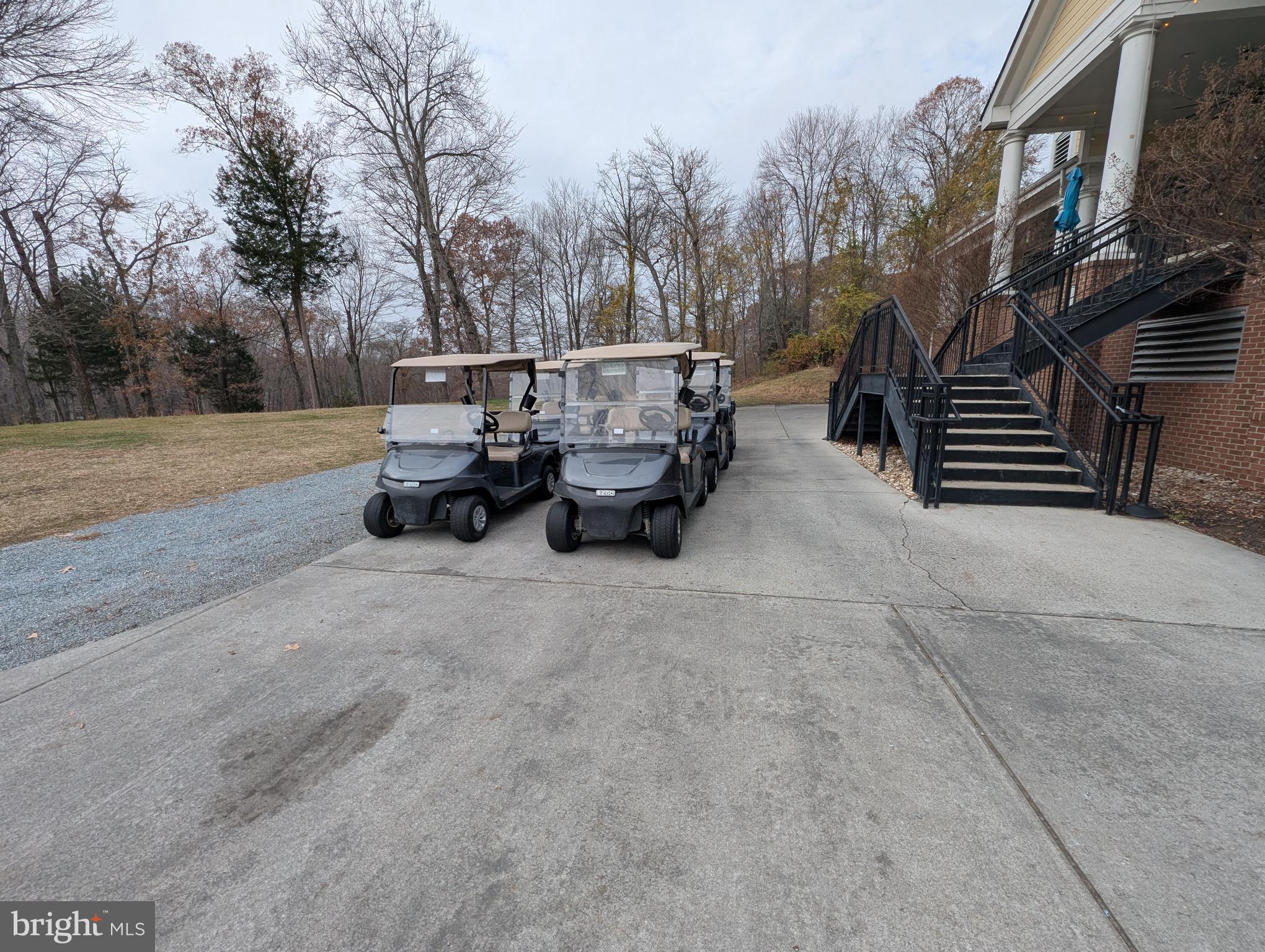 OAK CREEK CLUB - Residential