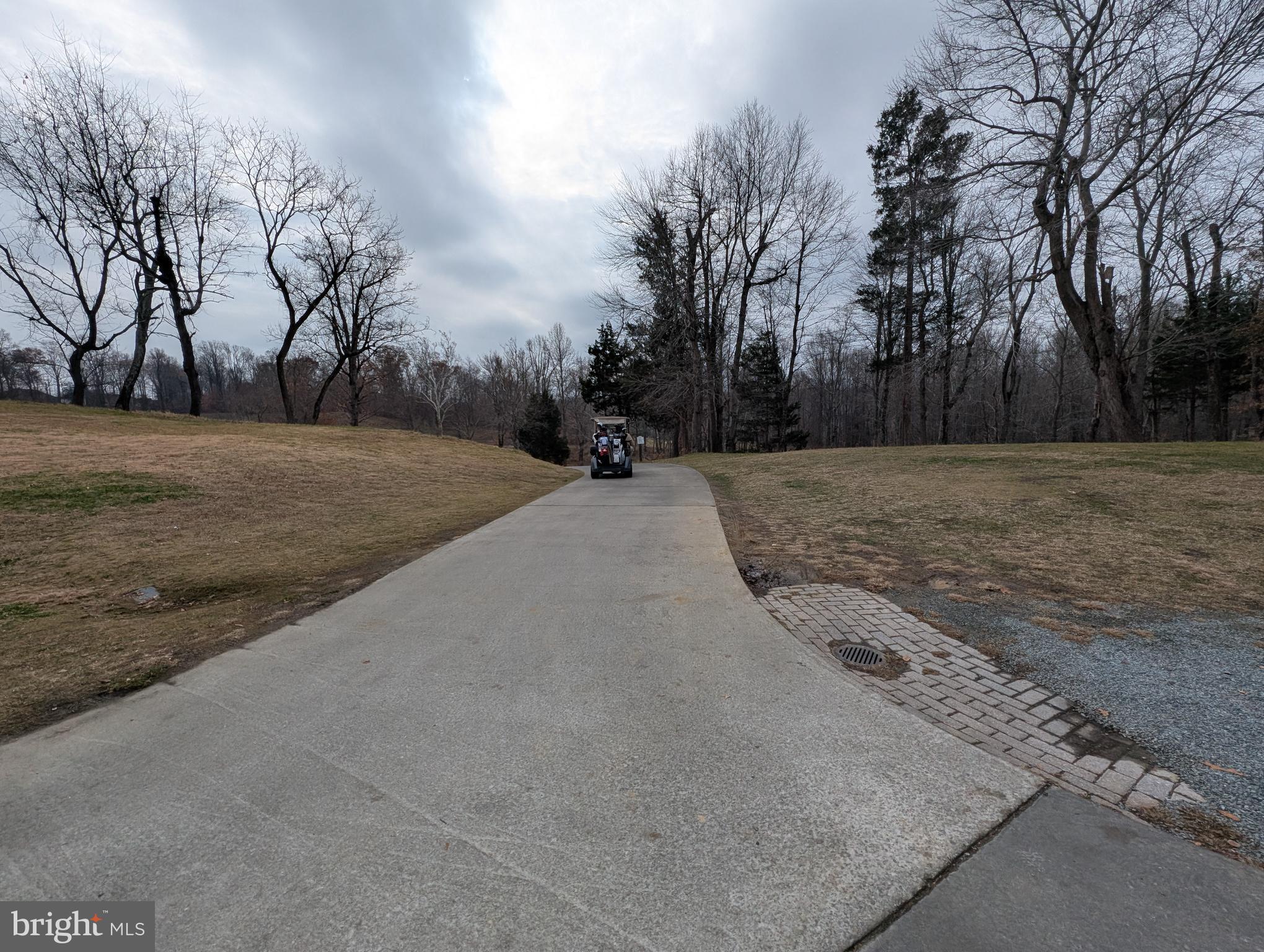 OAK CREEK CLUB - Residential