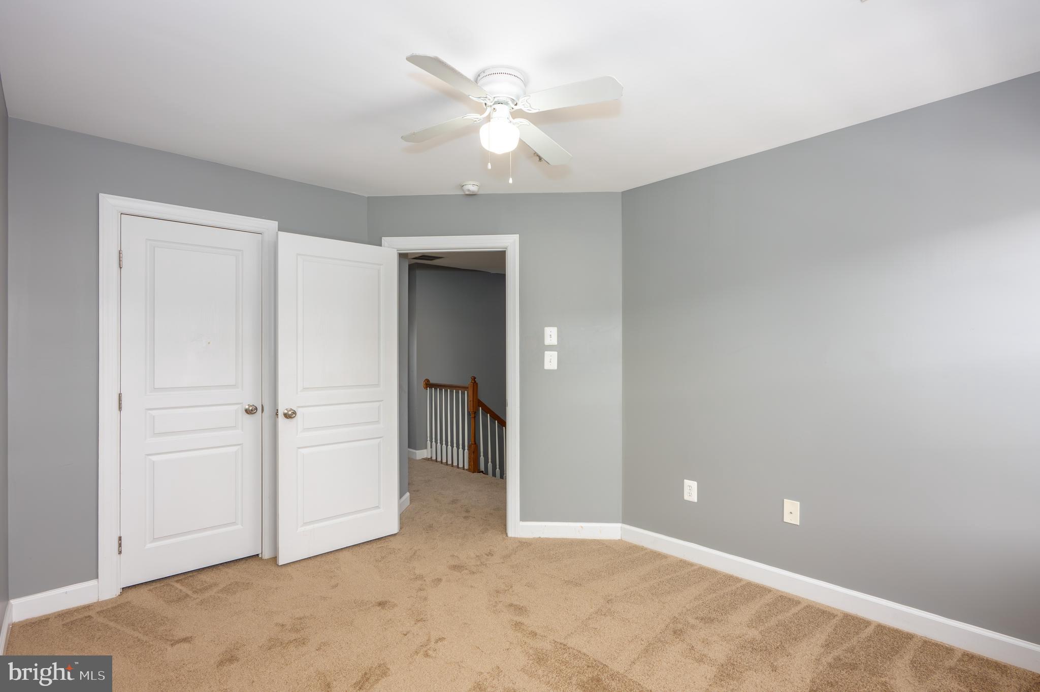 OAK CREEK CLUB - Residential