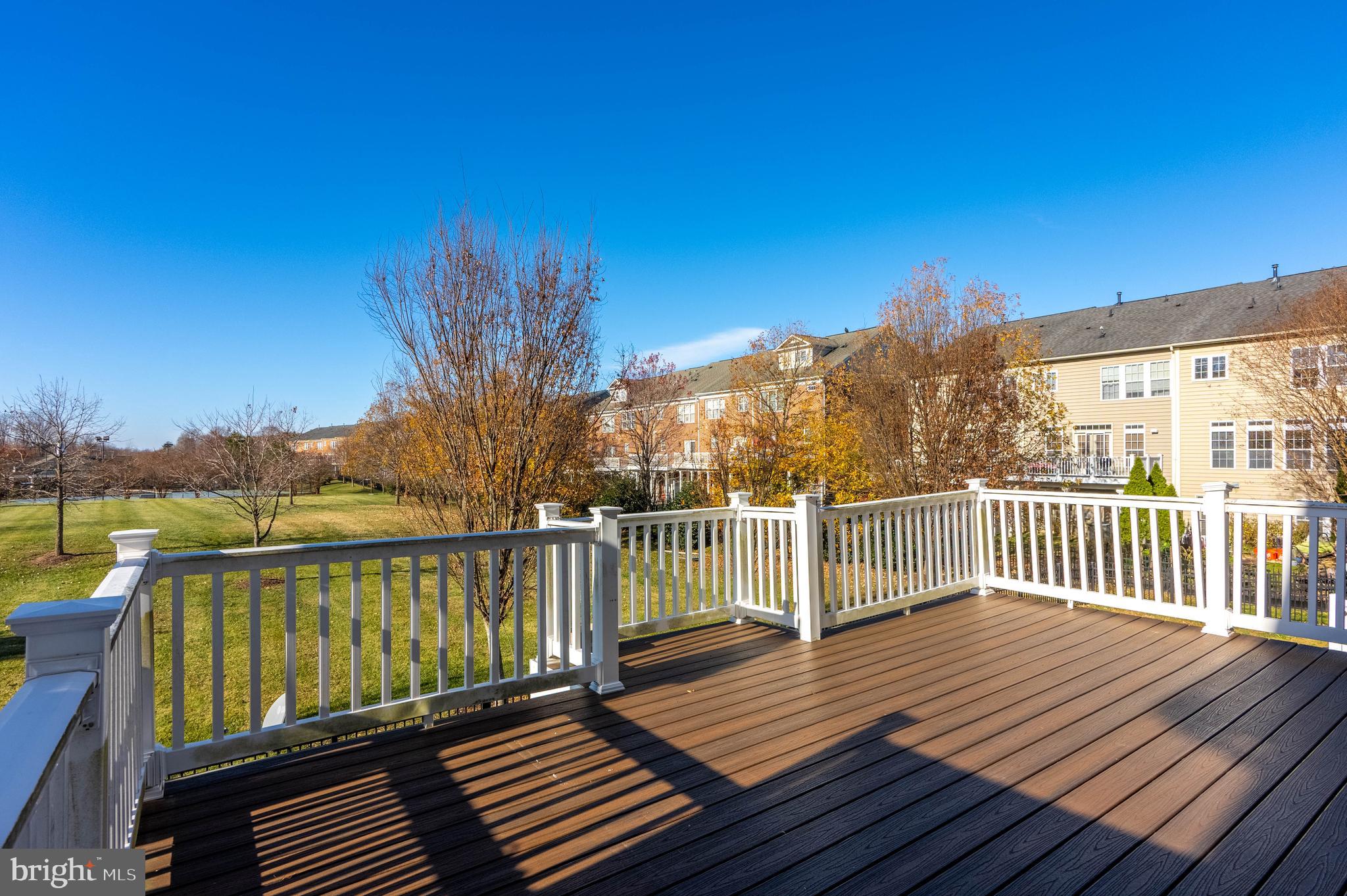 OAK CREEK CLUB - Residential